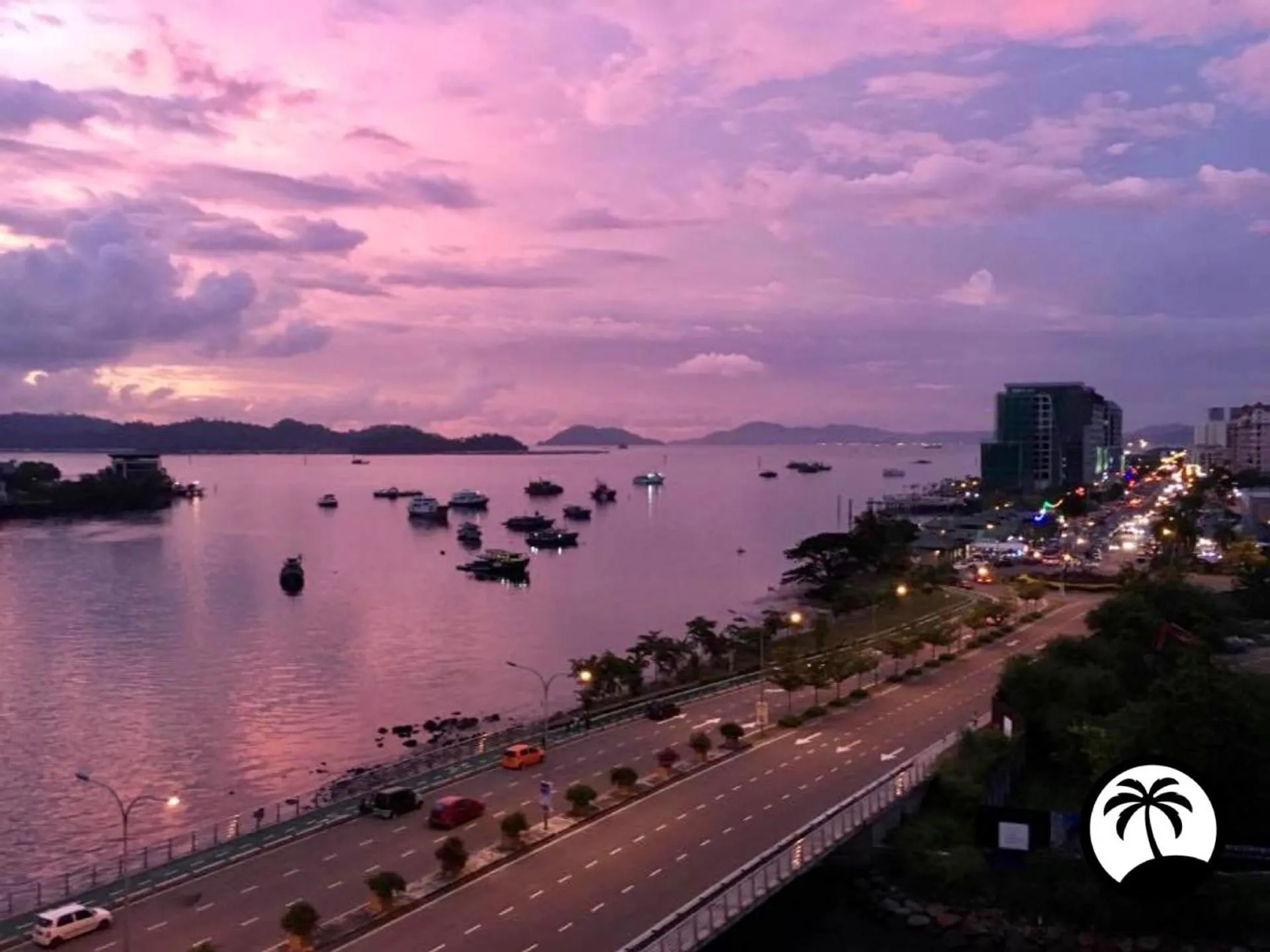 Sea view in Paradise Suite at the Loft, Imago