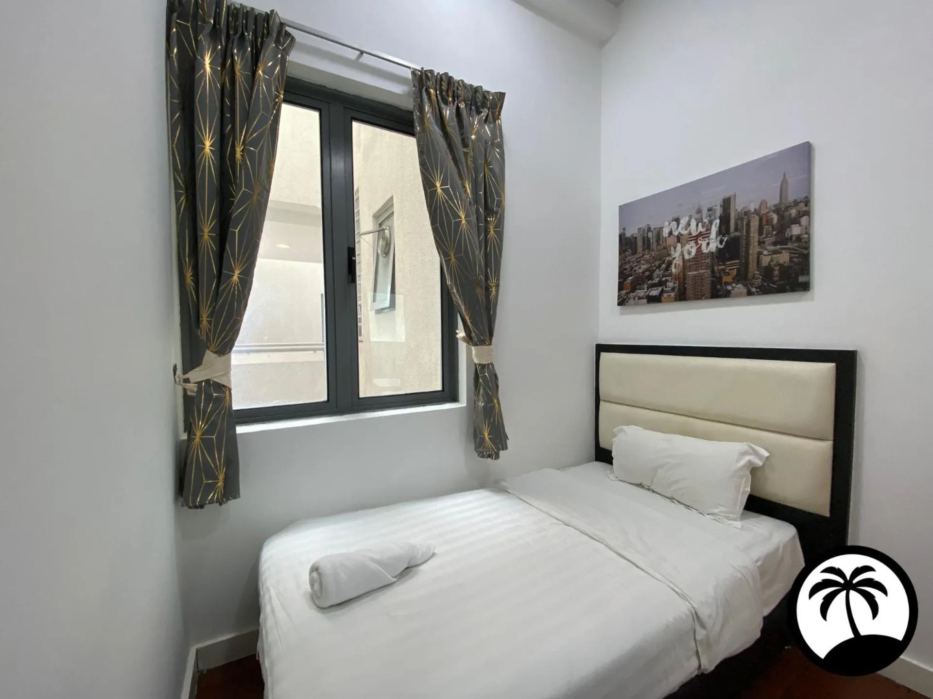 Bedroom, Bed in Paradise Suite at the Loft, Imago