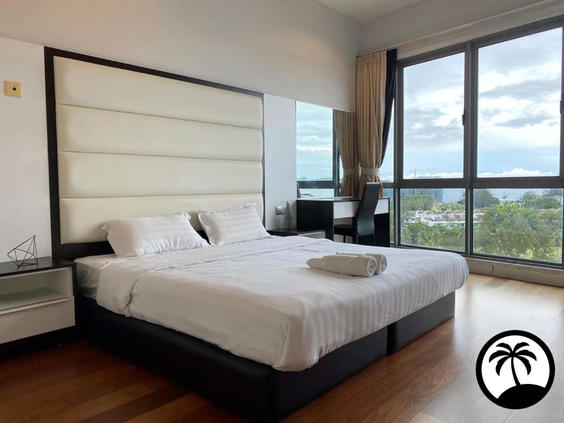 Bedroom, Bed in Paradise Suite at the Loft, Imago