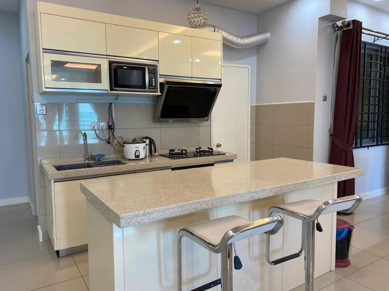 Kitchen or kitchenette in Paradise Suite at the Loft, Imago