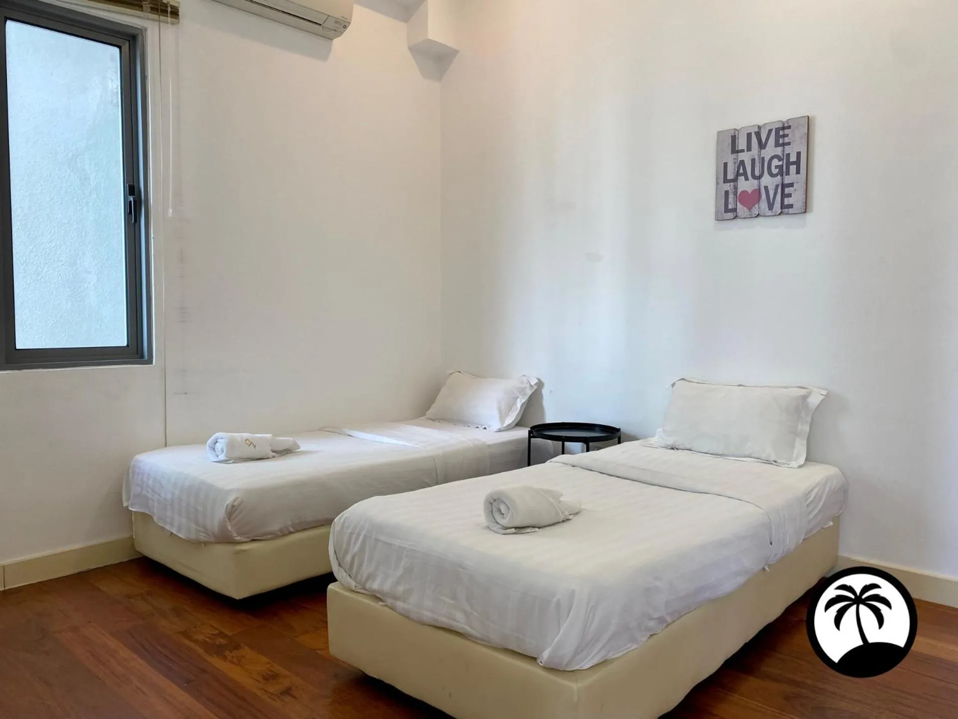 Bedroom, Bed in Paradise Suite at the Loft, Imago