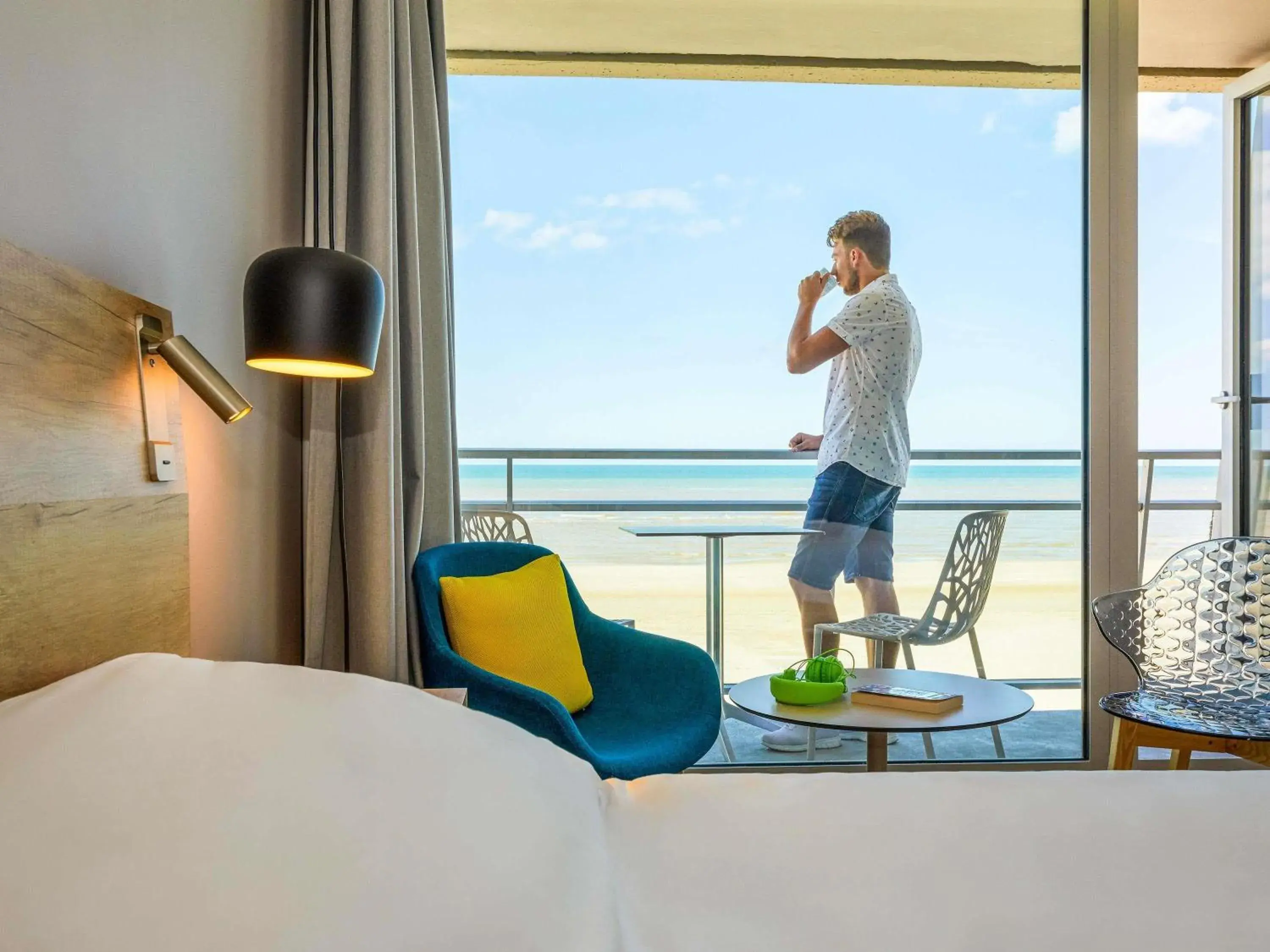 Bedroom, Bed in ibis Thalassa Le Touquet Bedroom, Bed in ibis Thalassa Le Touquet