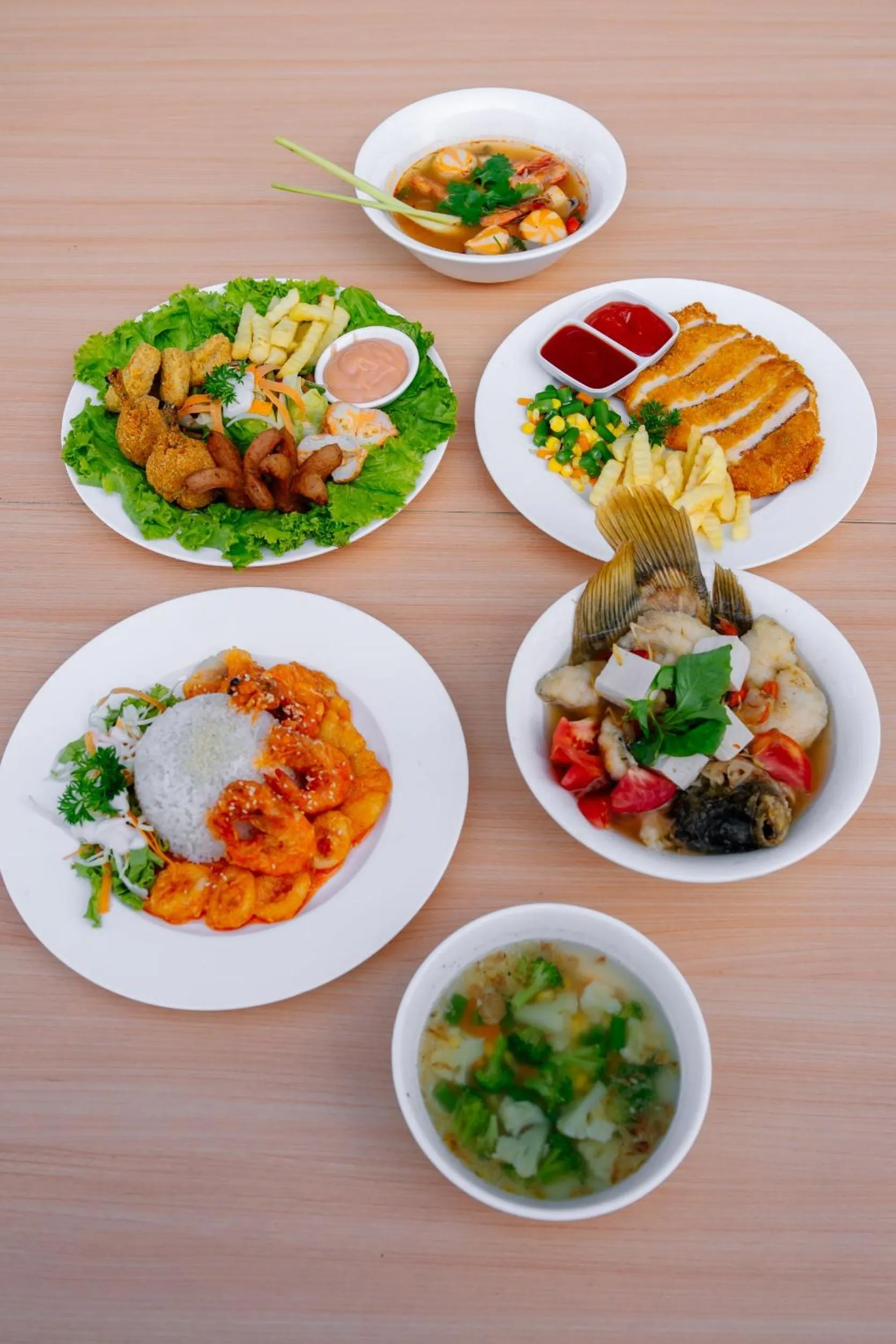 Food in Beth Kasegaran Theresia