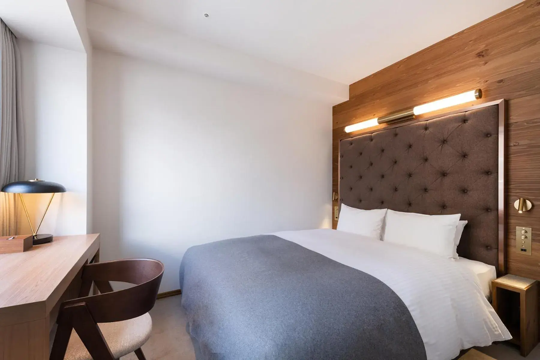 Photo of the whole room, Bed in THE KNOT SAPPORO Photo of the whole room, Bed in THE KNOT SAPPORO
