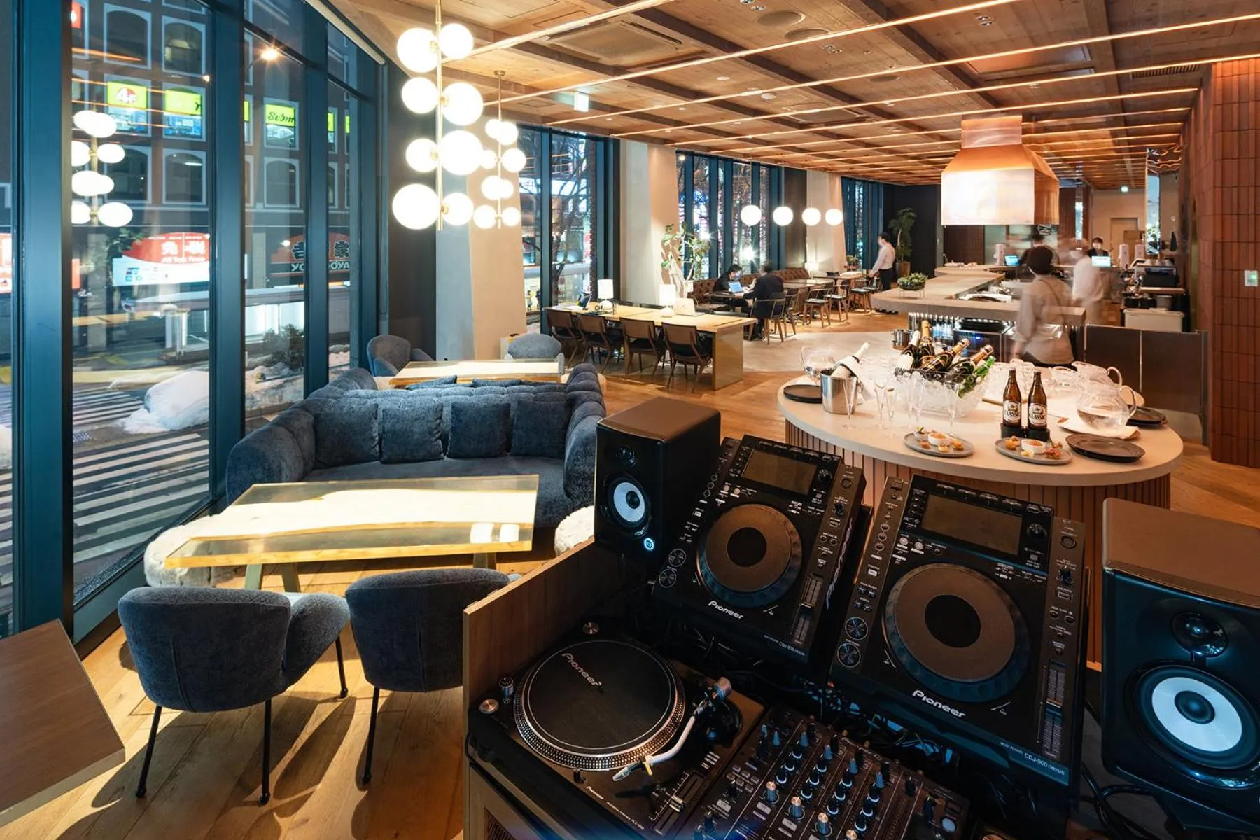 Restaurant/places to eat in THE KNOT SAPPORO