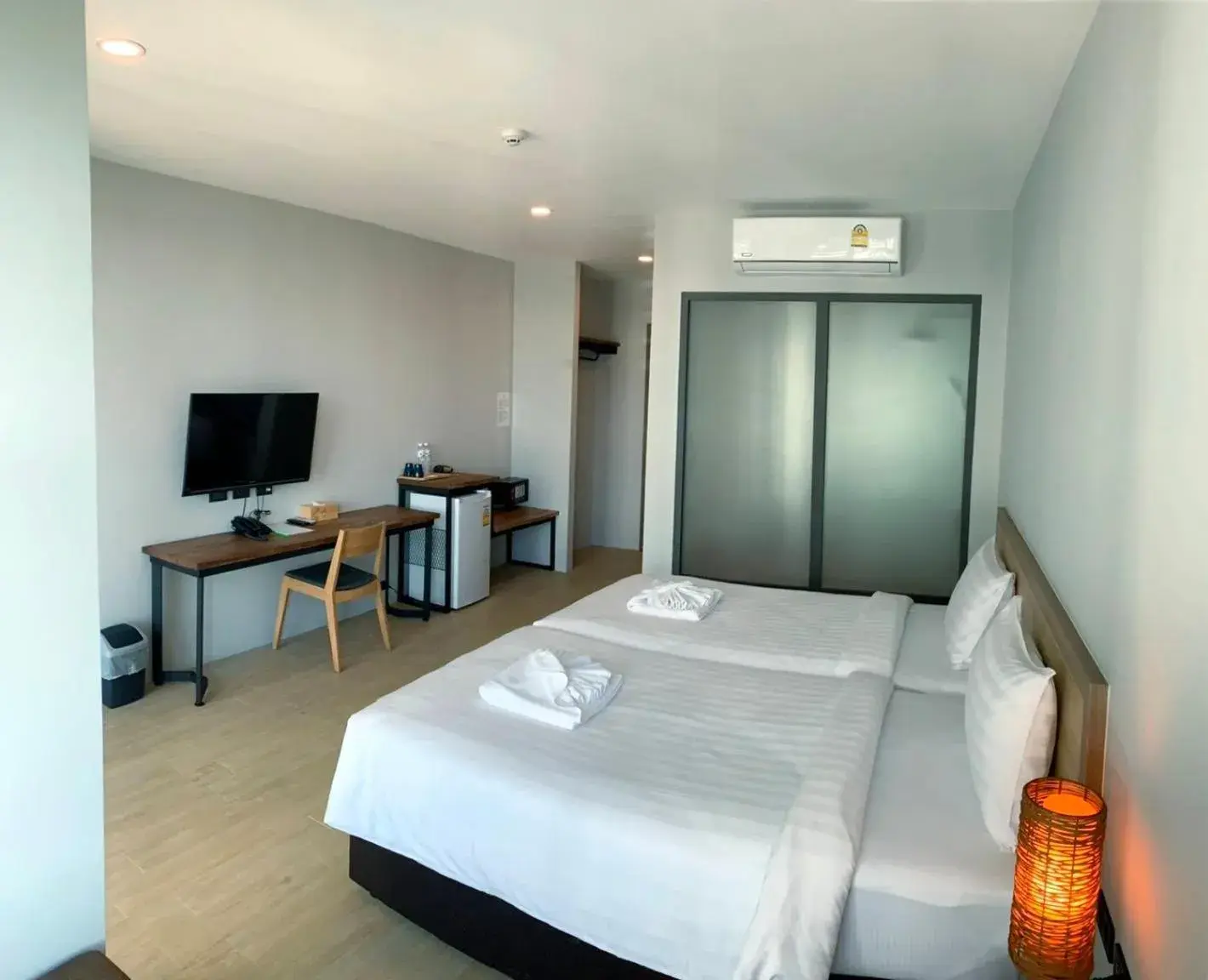 Twin Room with Pool View in Atom Phuket Hotel Twin Room with Pool View in Atom Phuket Hotel