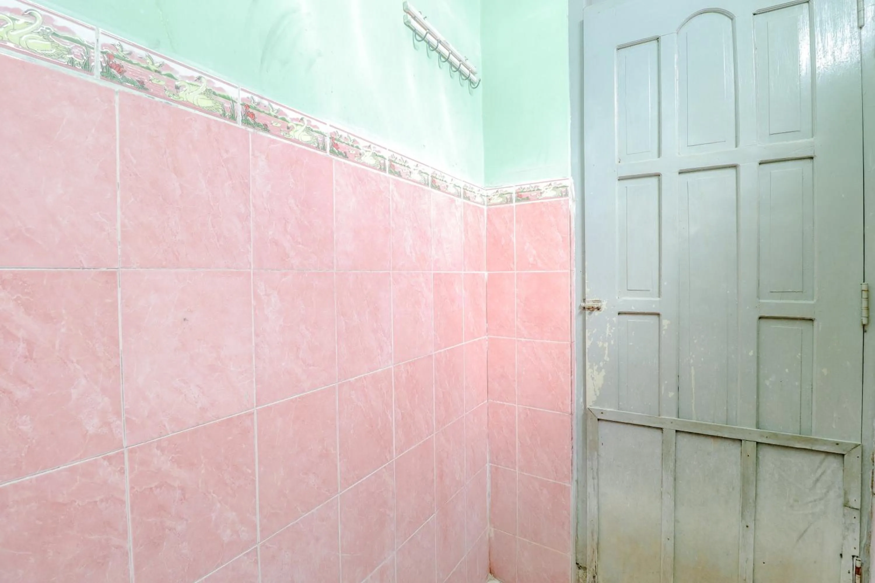 Bathroom in Losmen Panorama