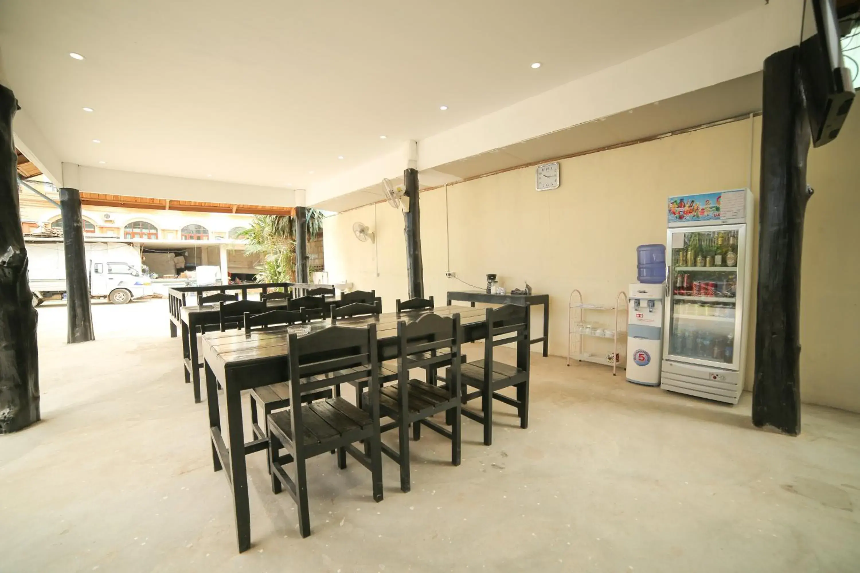 Restaurant/places to eat in Maylay Guesthouse Restaurant/places to eat in Maylay Guesthouse