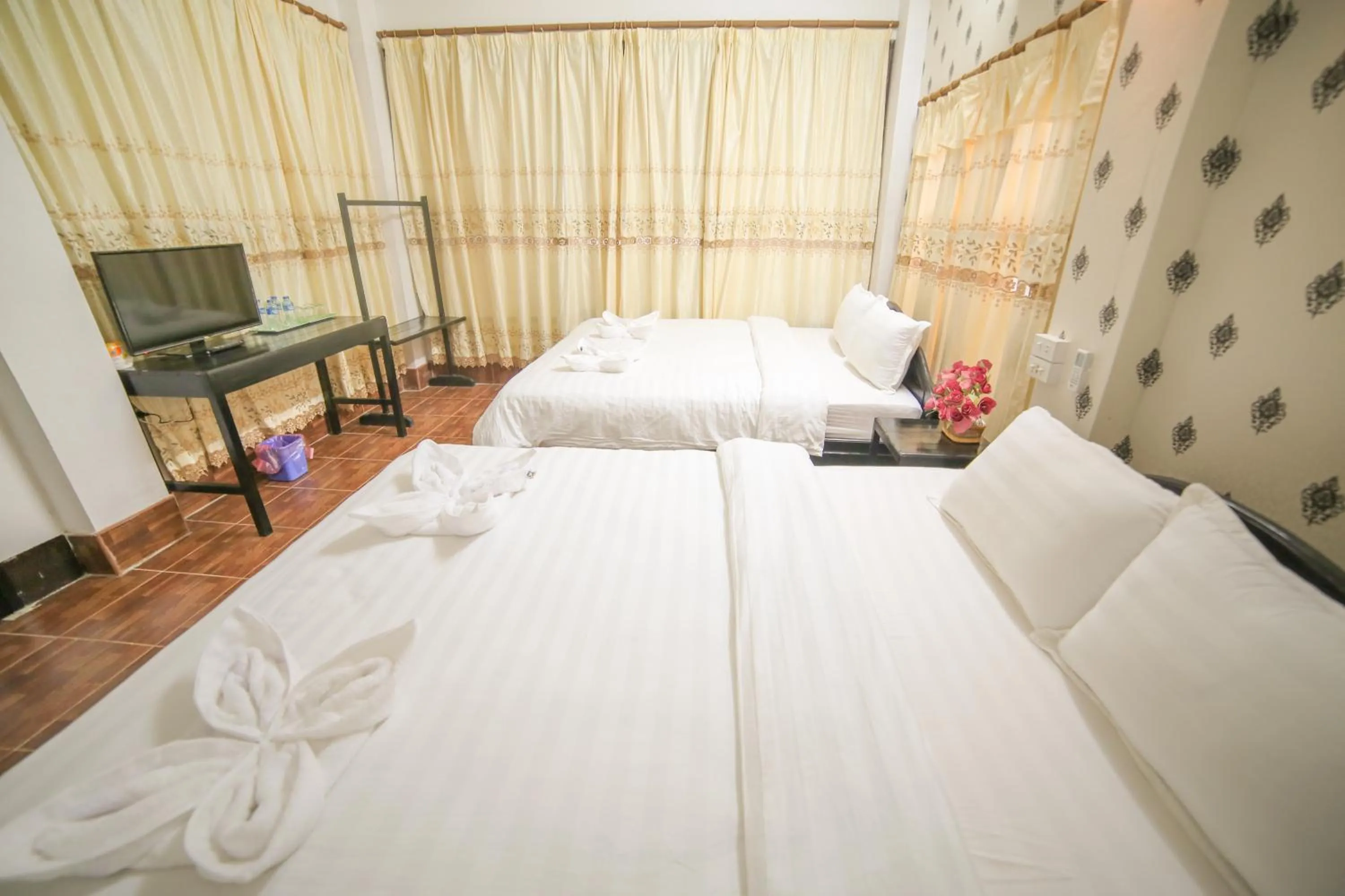Photo of the whole room, Bed in Maylay Guesthouse