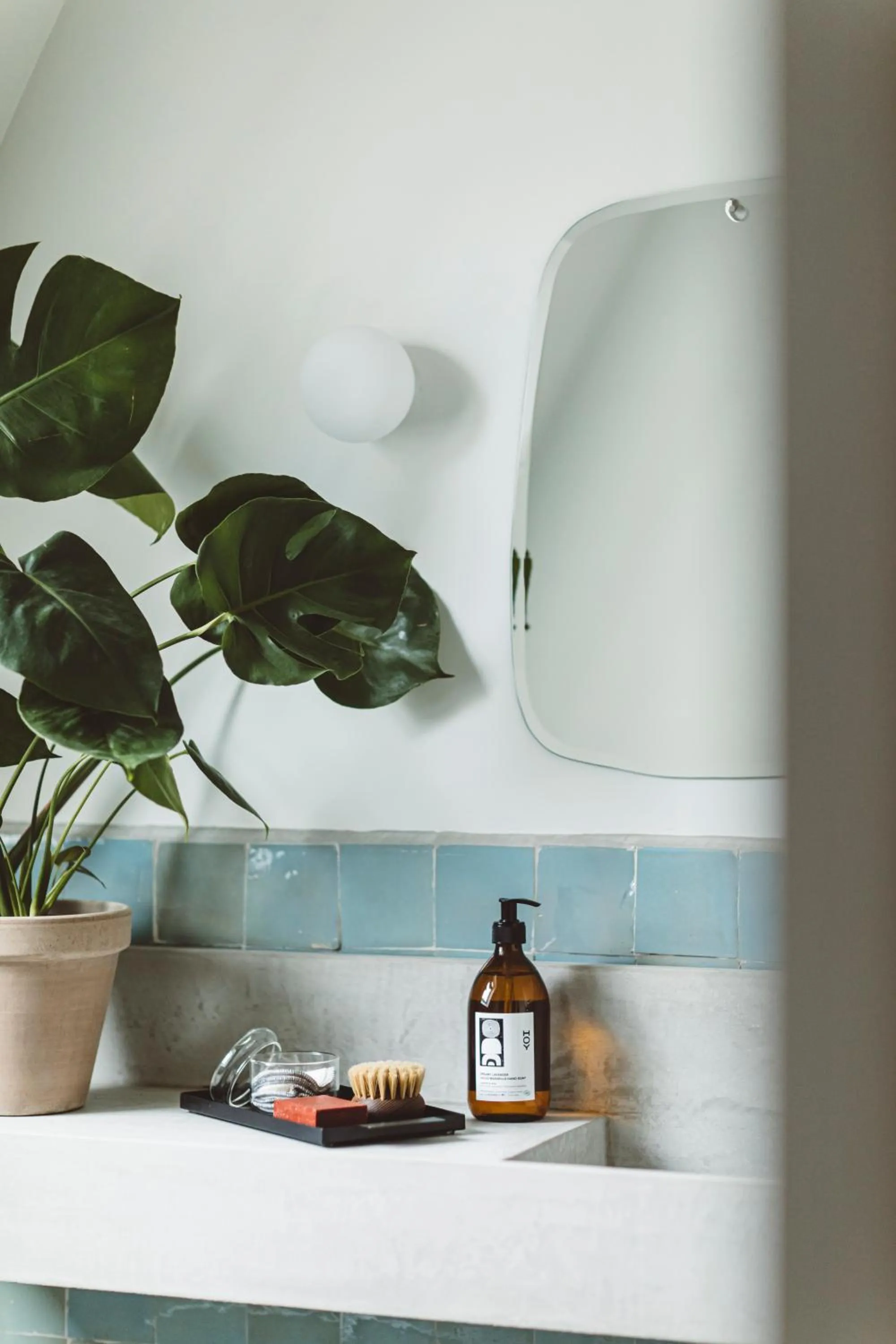 HOY Paris - Yoga Hotel