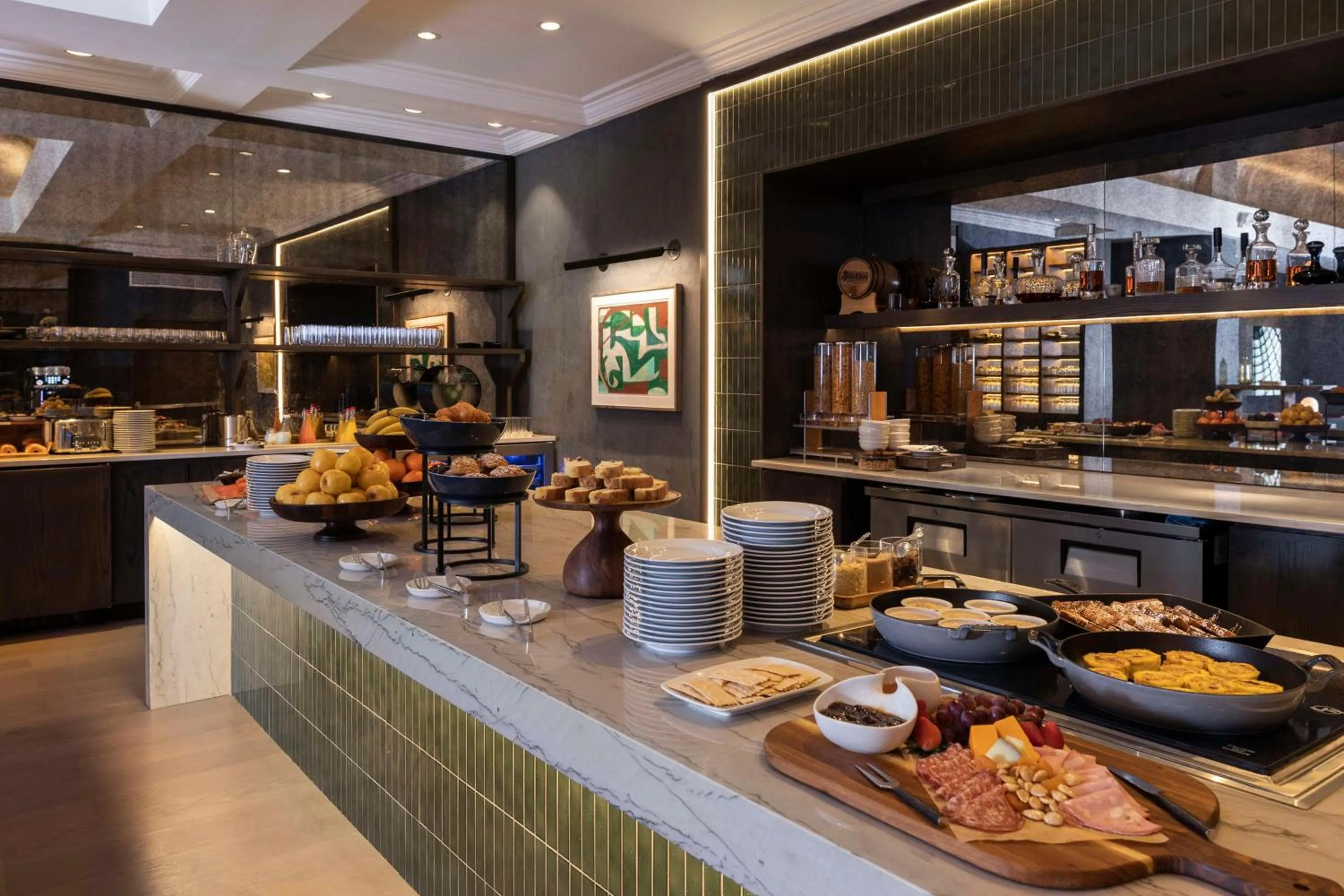 Restaurant/places to eat in Thompson Central Park New York, by Hyatt