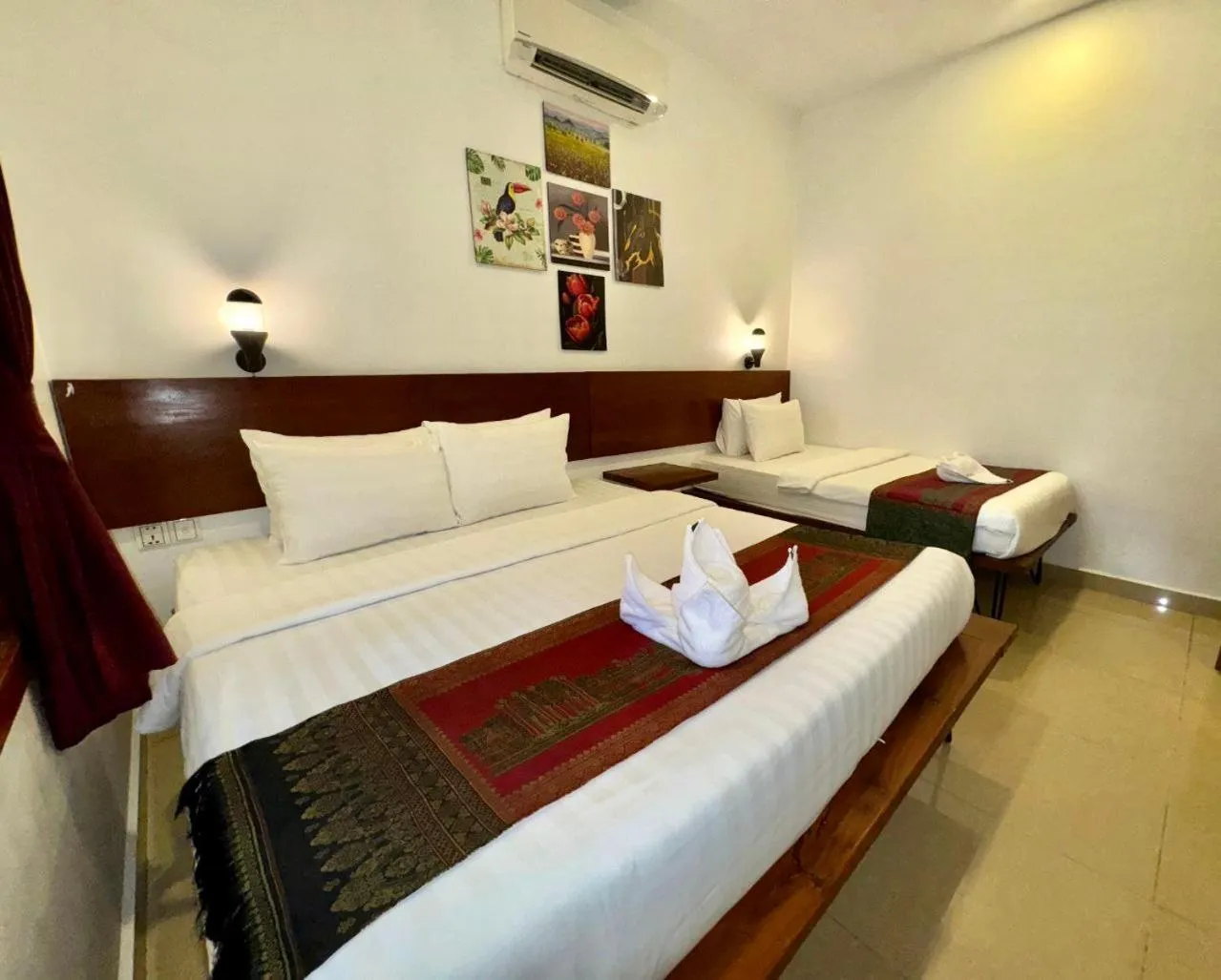 Photo of the whole room, Bed in Poolside Villa