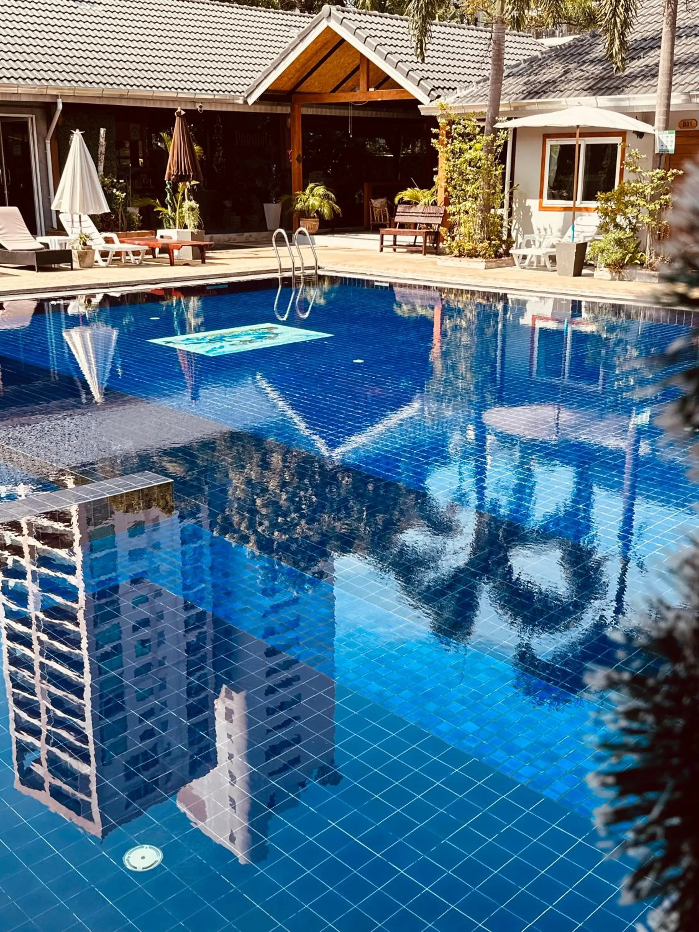 Paradise Land Resort