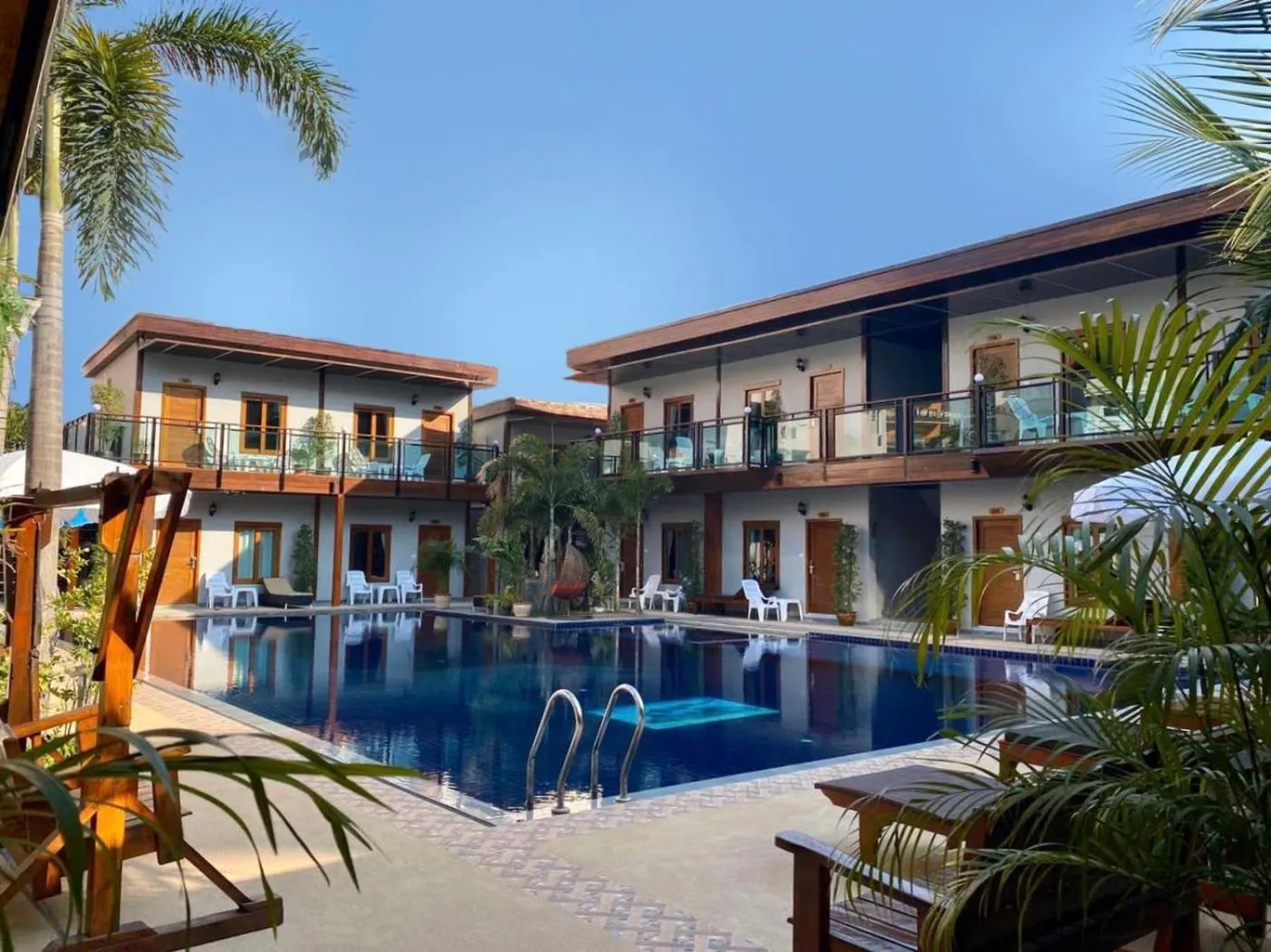 Property building in Paradise Land Resort