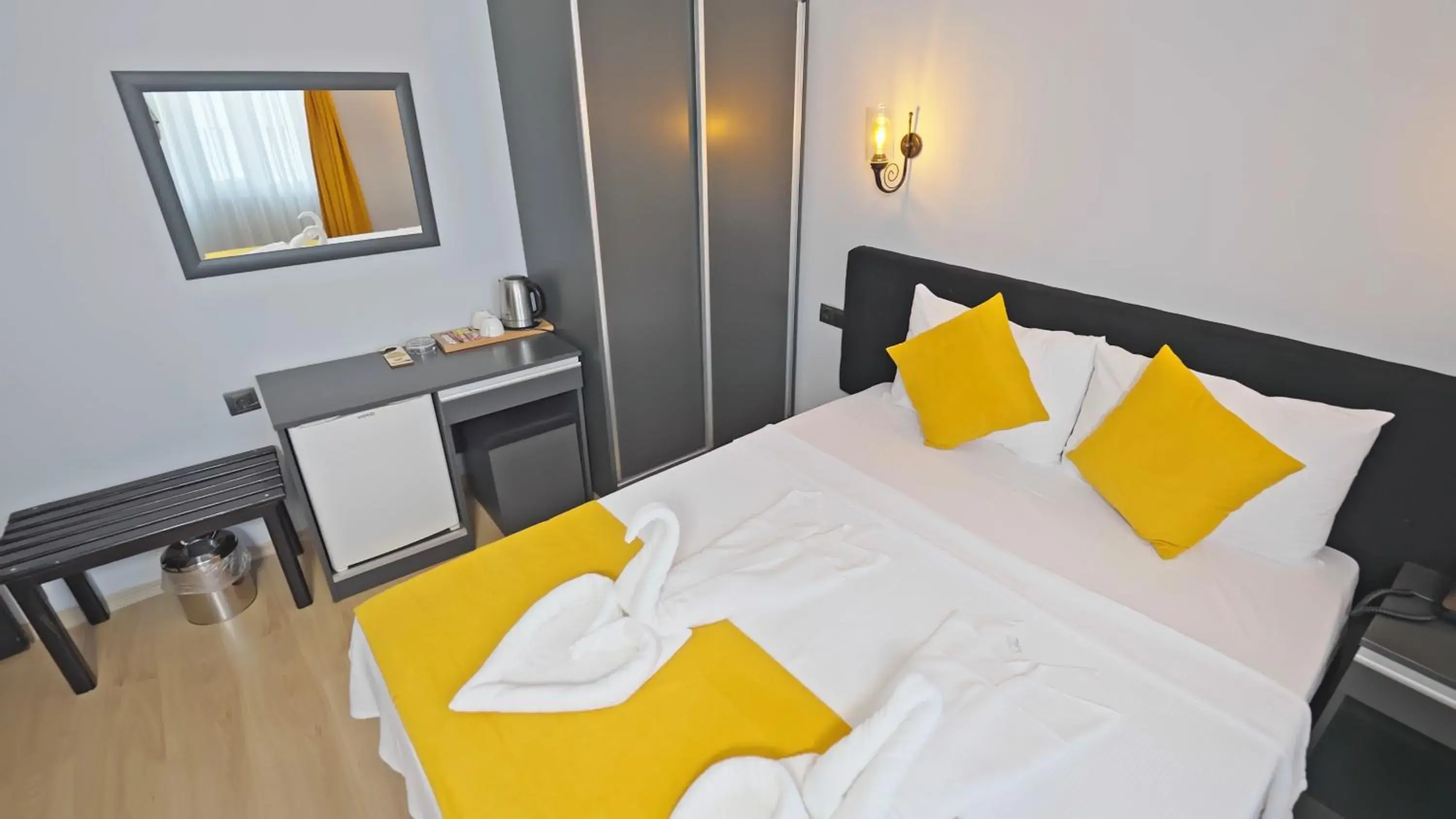 Double or Twin Room with Land View in Yasemin Hotel Double or Twin Room with Land View in Yasemin Hotel