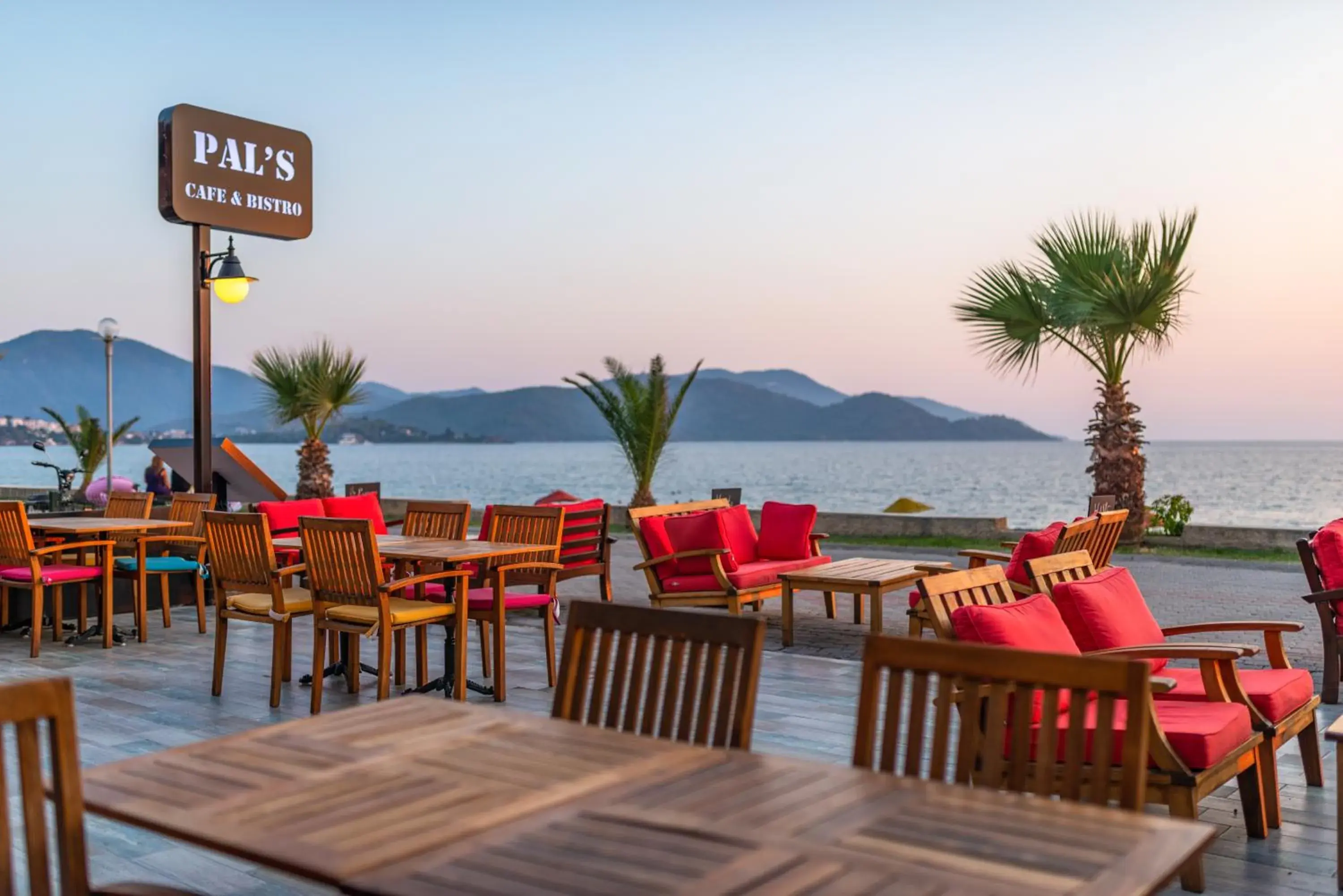 Restaurant/places to eat in Yasemin Hotel Restaurant/places to eat in Yasemin Hotel