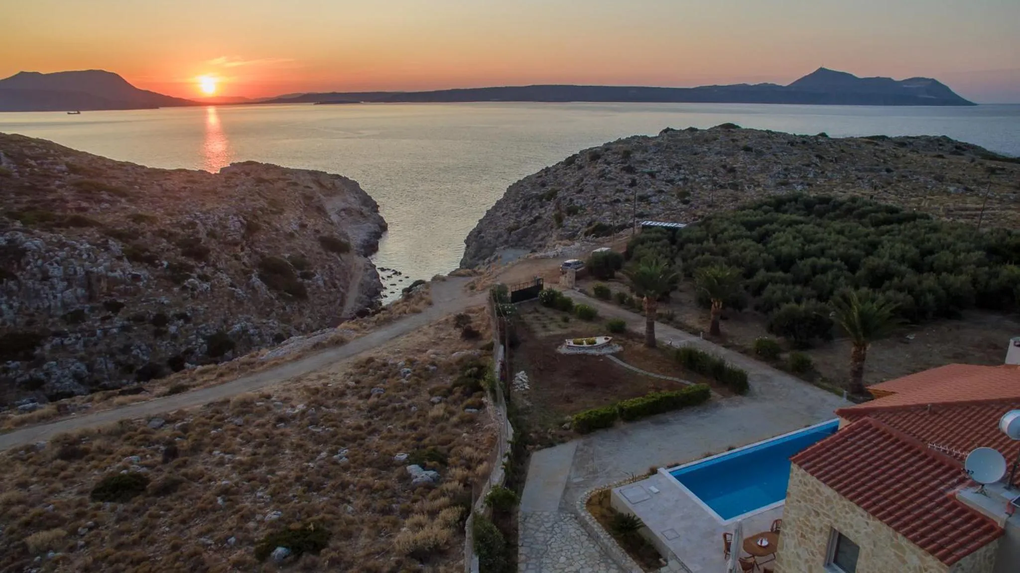 Sunset in Villa Koutalas