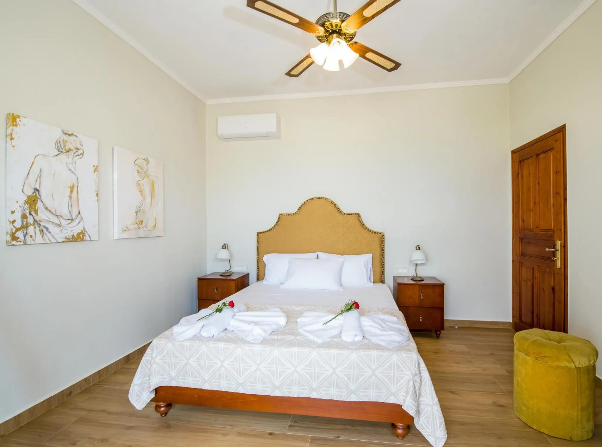 Bedroom, Bed in Villa Koutalas