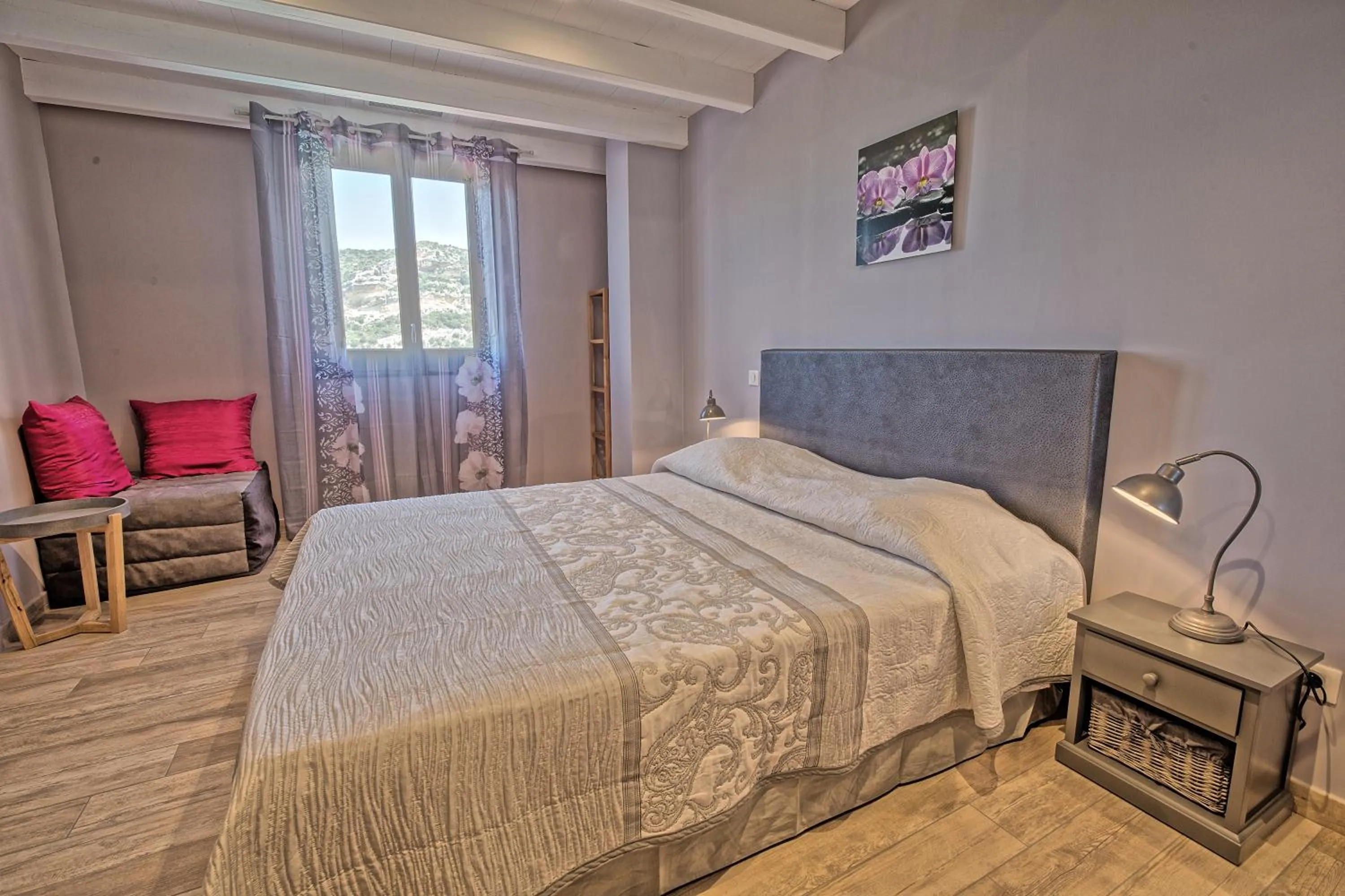 Bed in Auberge Lustincone