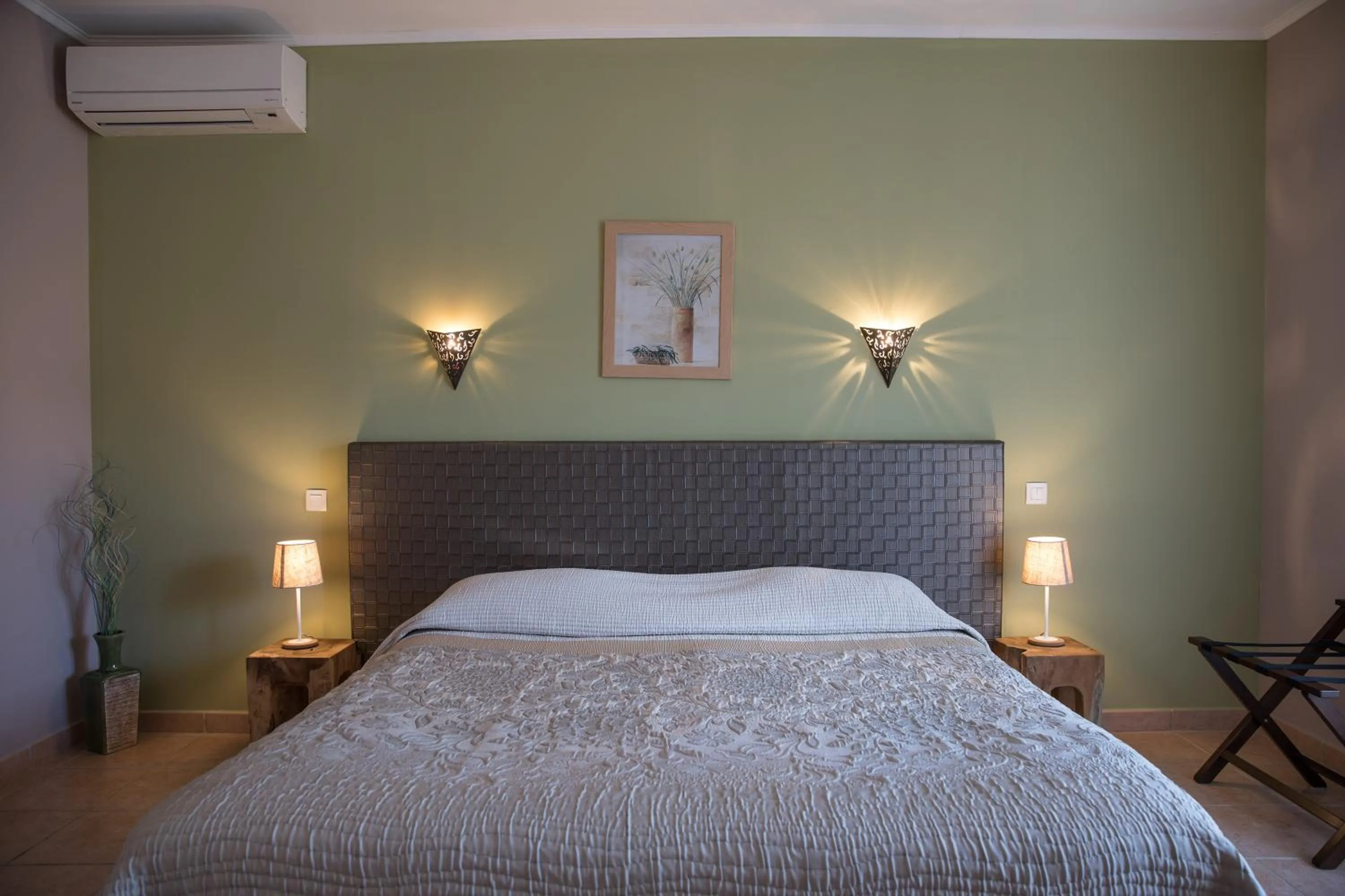 Bed in Auberge Lustincone