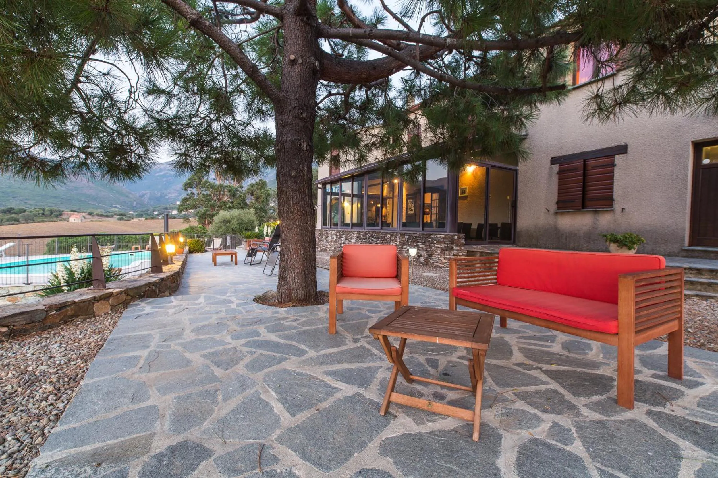 Patio in Auberge Lustincone