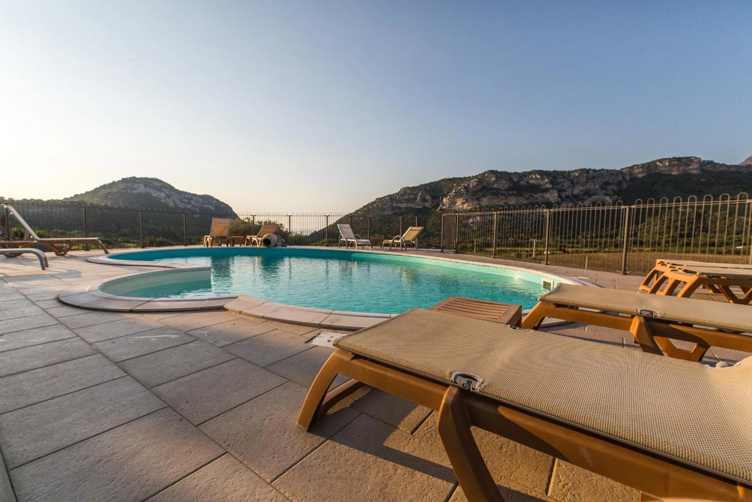 Swimming pool in Auberge Lustincone