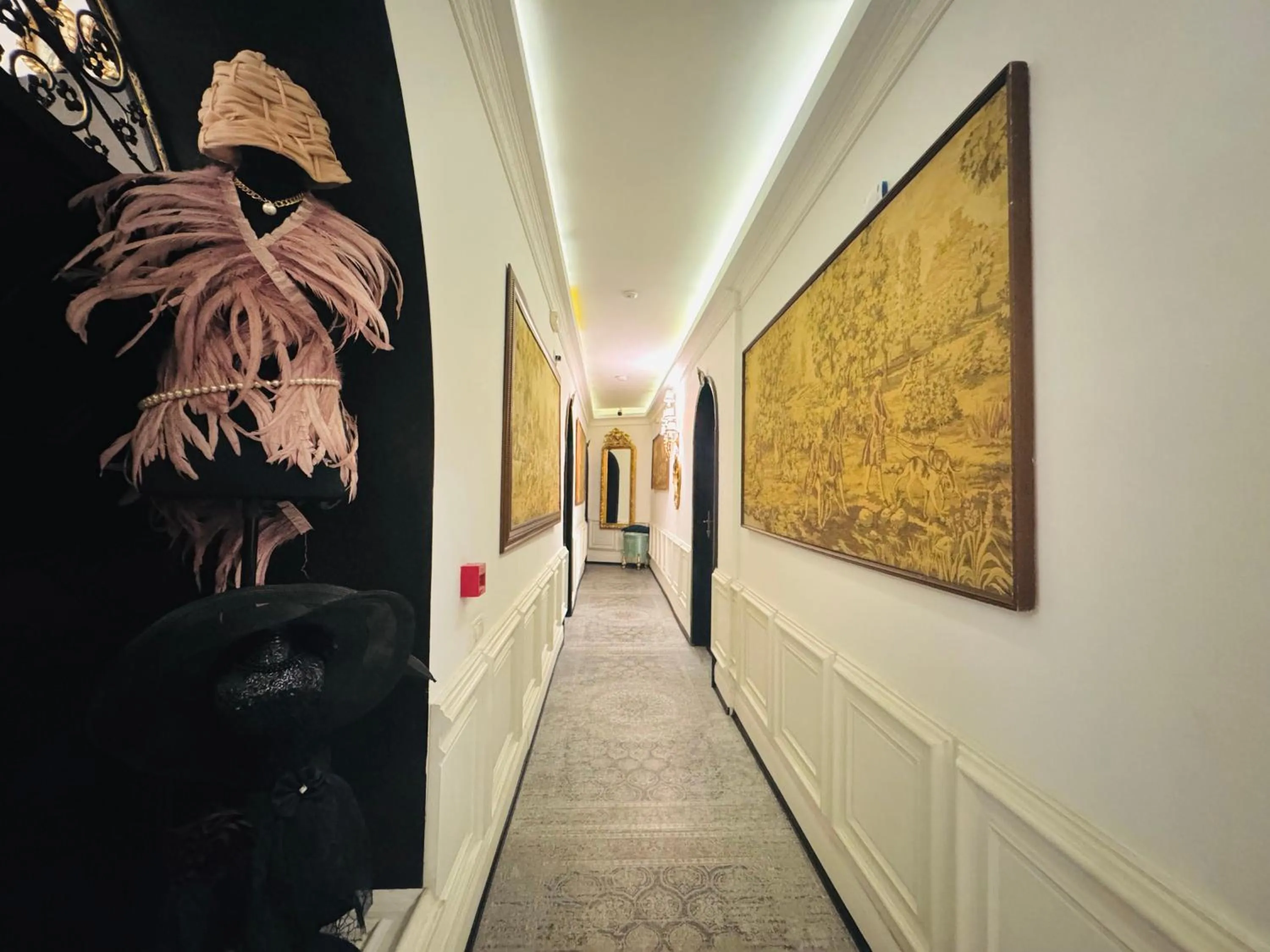 Lobby or reception in Conacul Coroanei Luxury Boutique Hotel