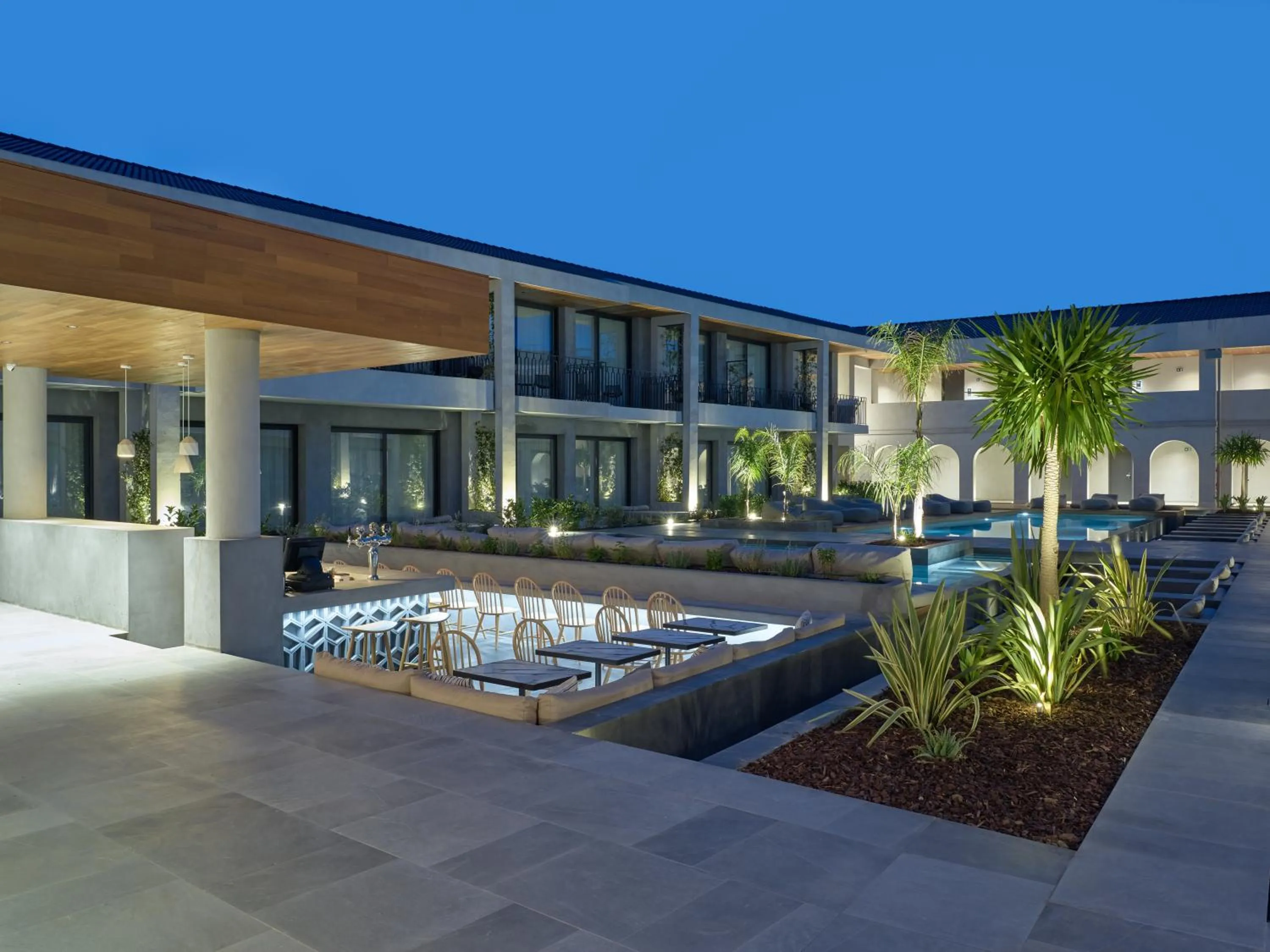 Swimming pool in Contessina Suites & Spa - Adults Only