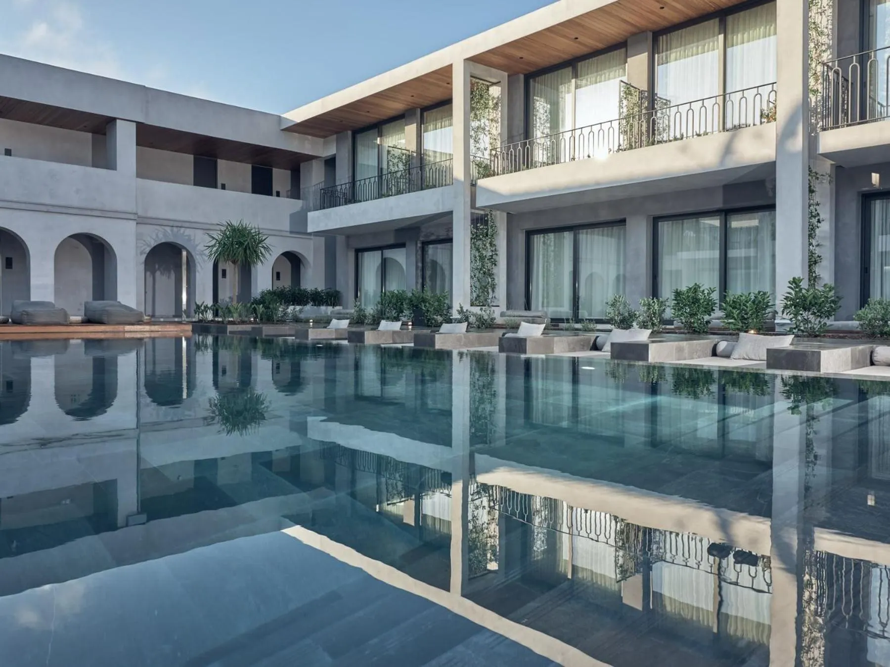 Swimming pool in Contessina Suites & Spa - Adults Only