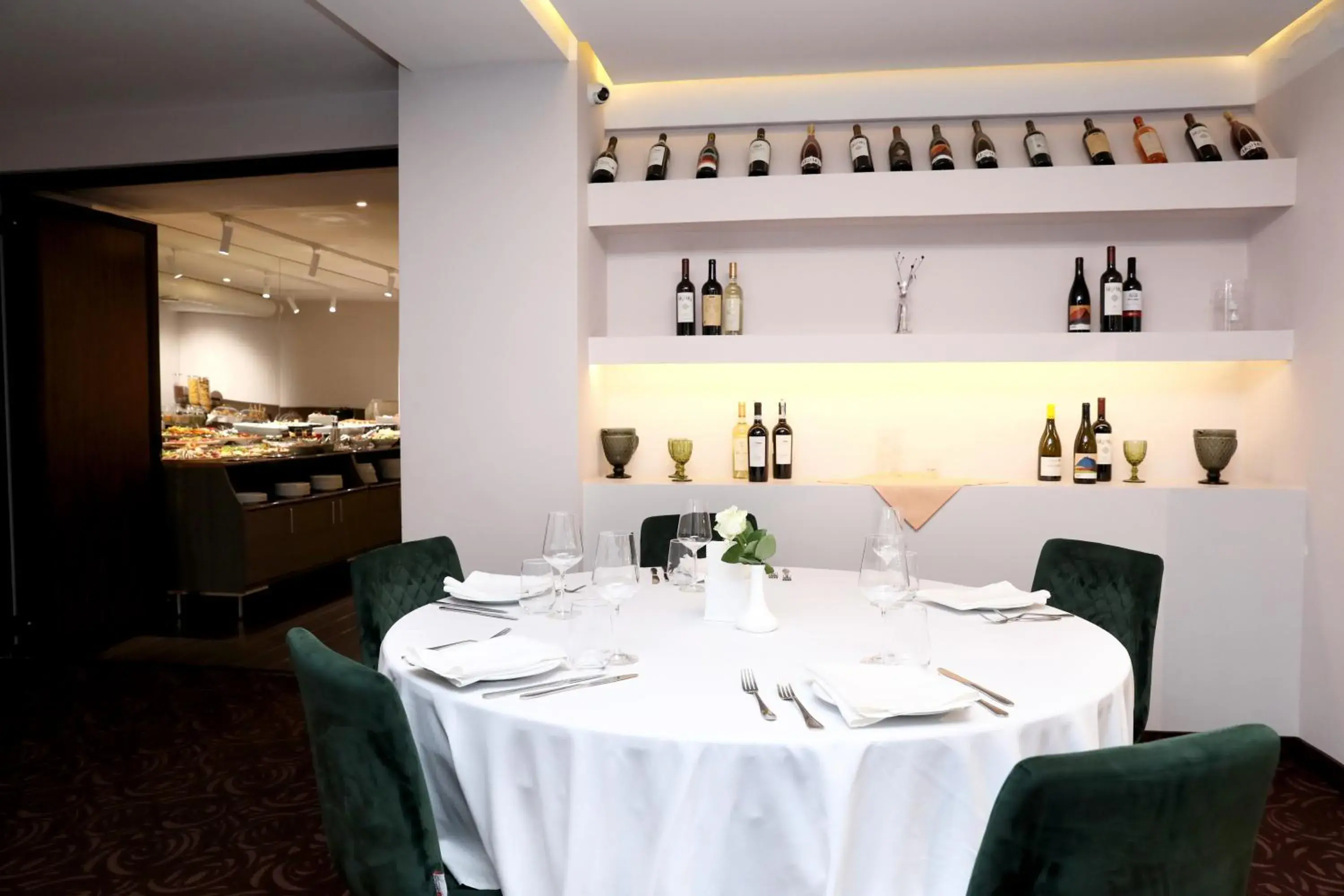 Restaurant/places to eat in Best Western Plus Paradise Hotel Dilijan Restaurant/places to eat in Best Western Plus Paradise Hotel Dilijan