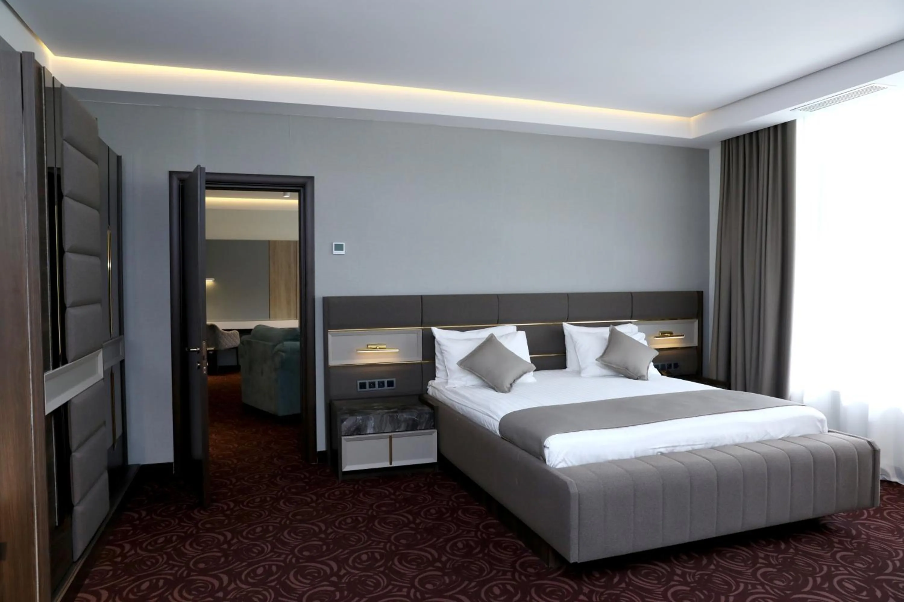 Bed in Best Western Plus Paradise Hotel Dilijan