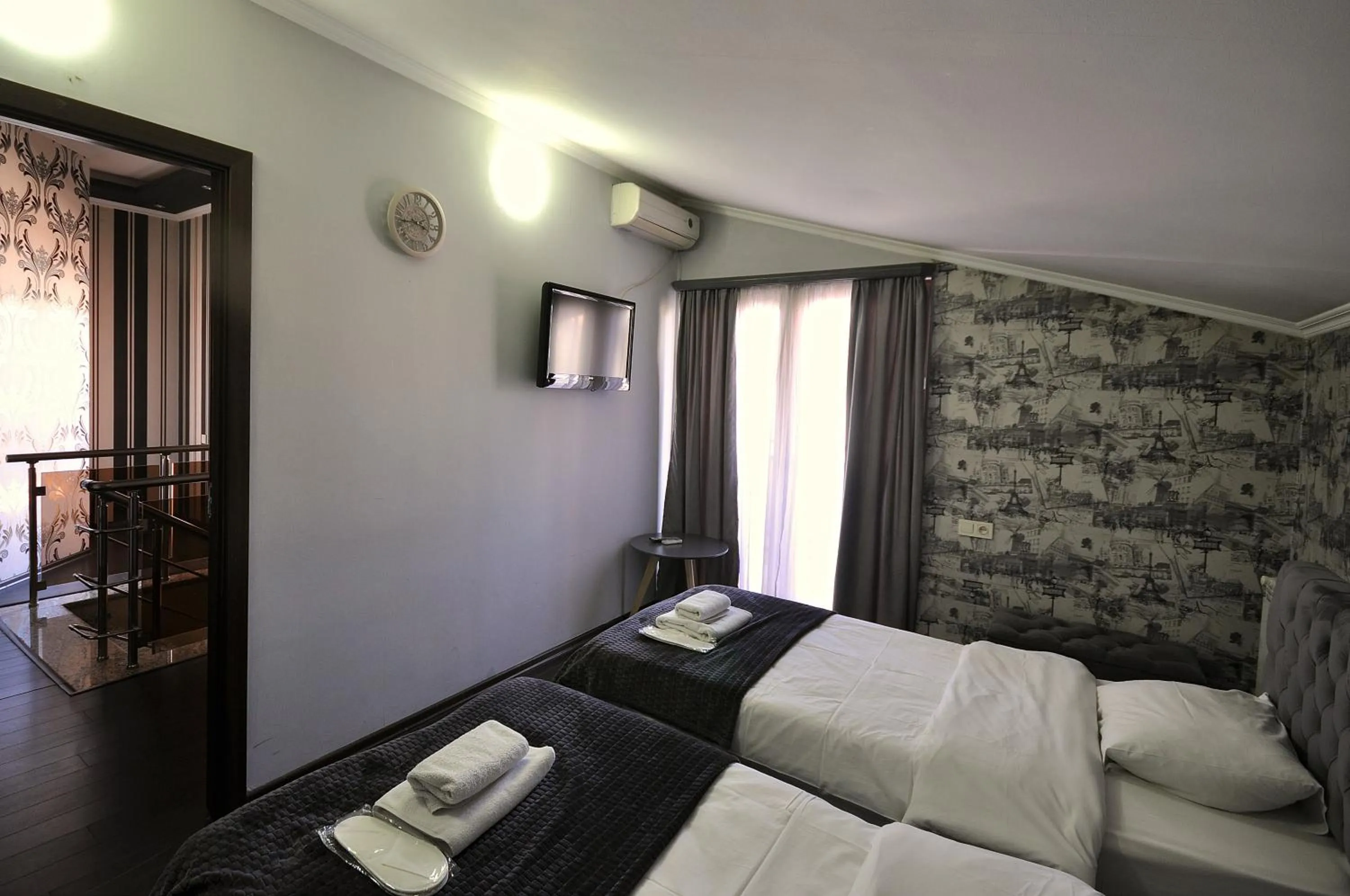 Bed in Hotel Majestic