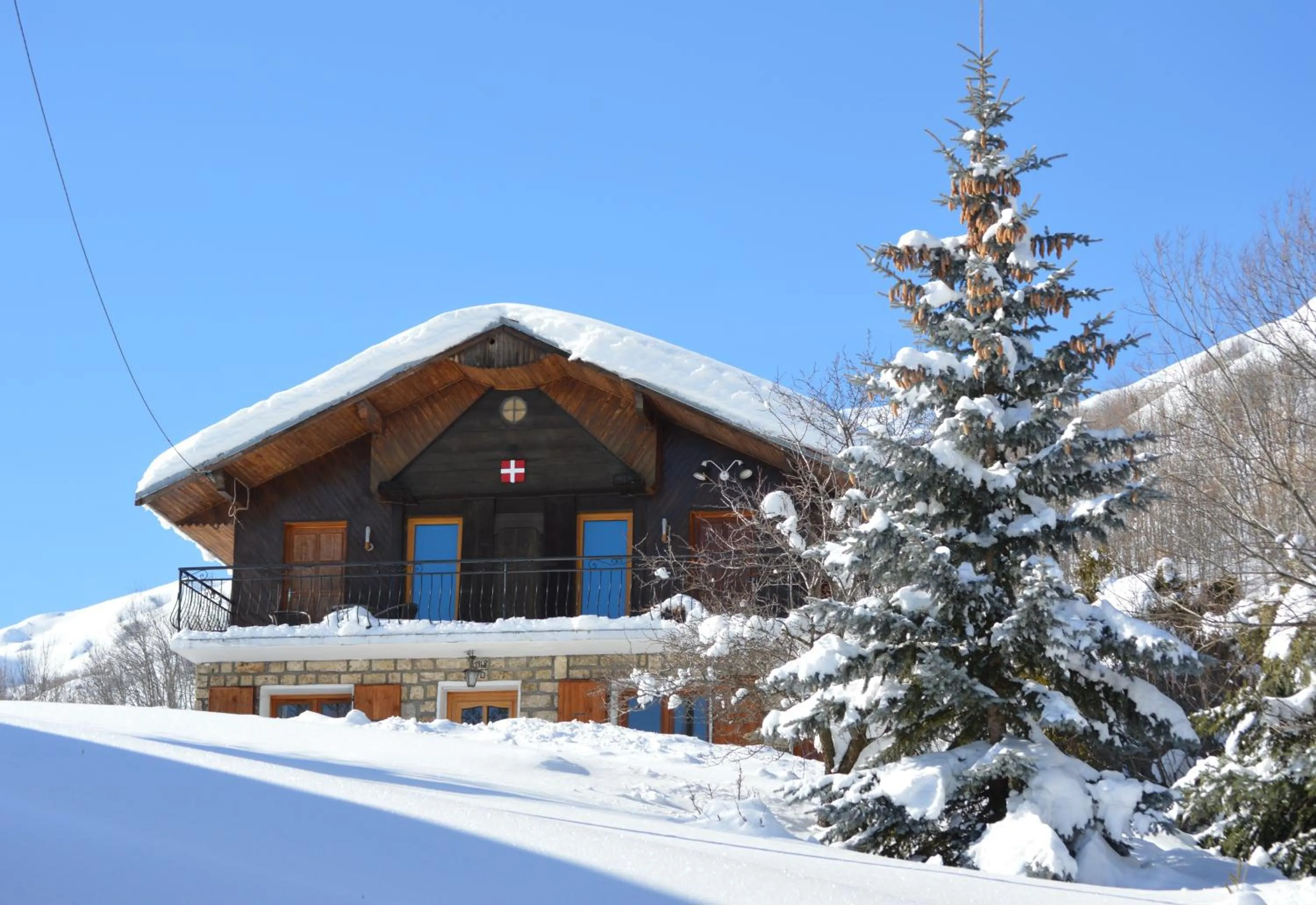 Winter in Le Petit Chalet-Leard