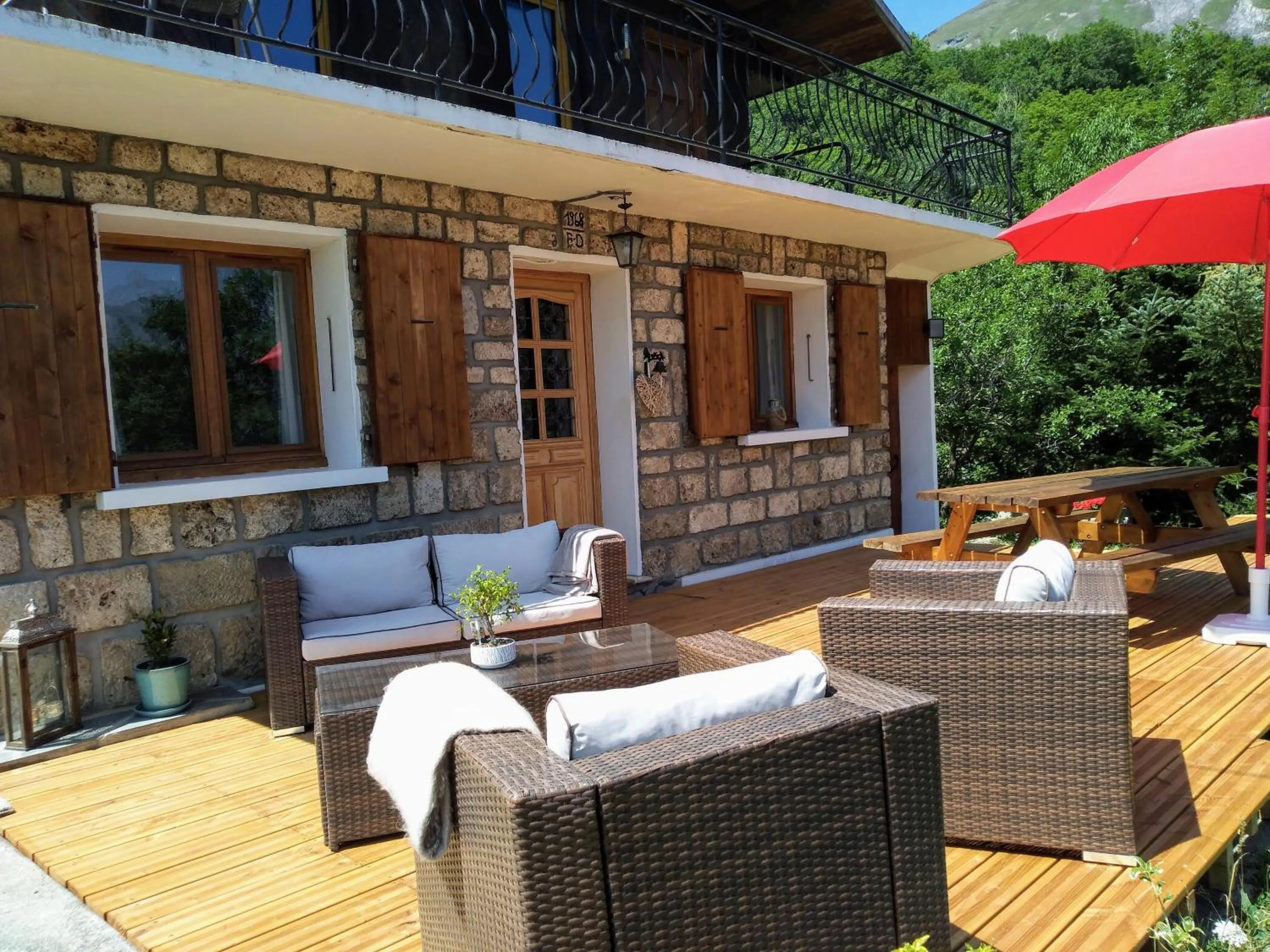 Patio in Le Petit Chalet-Leard