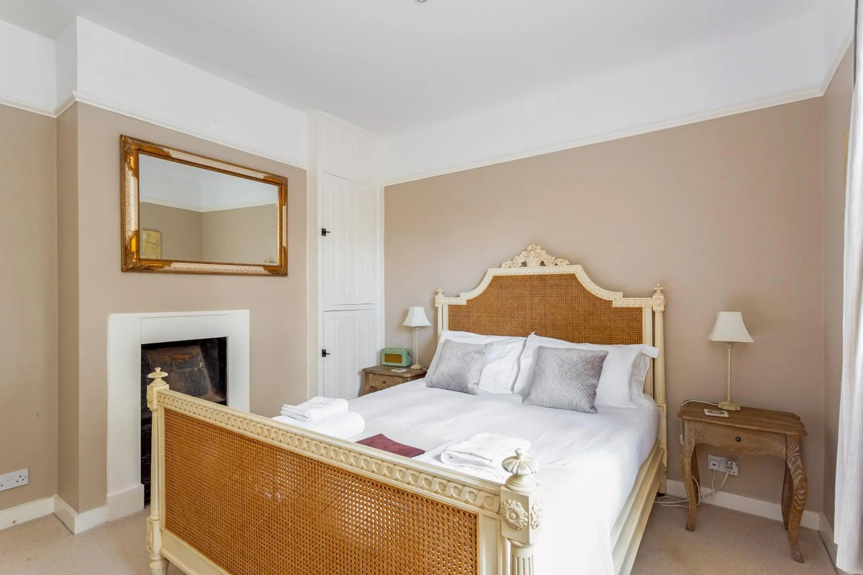 Bedroom in Lockgate Dairy