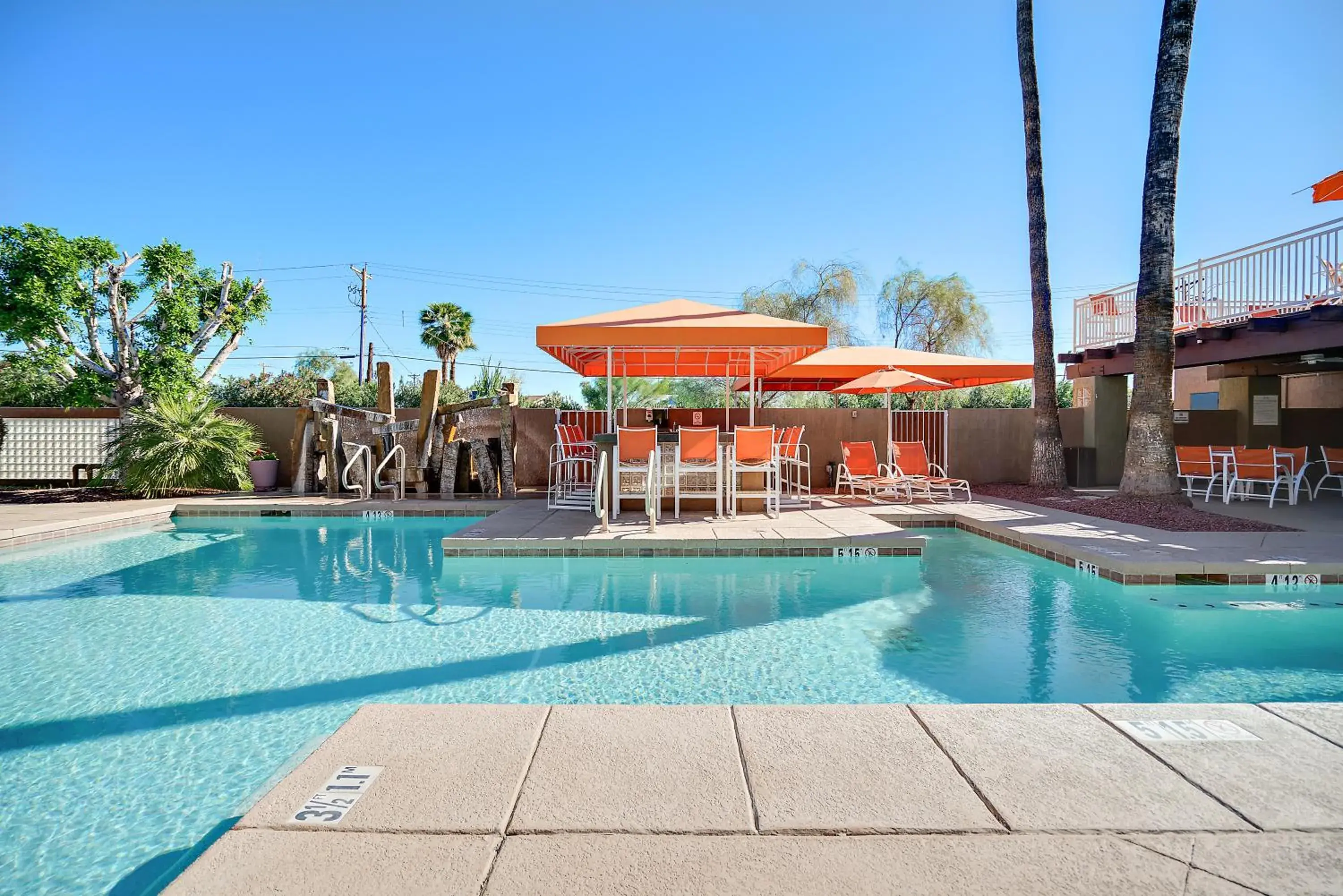 Swimming Pool in 3 Palms Hotel