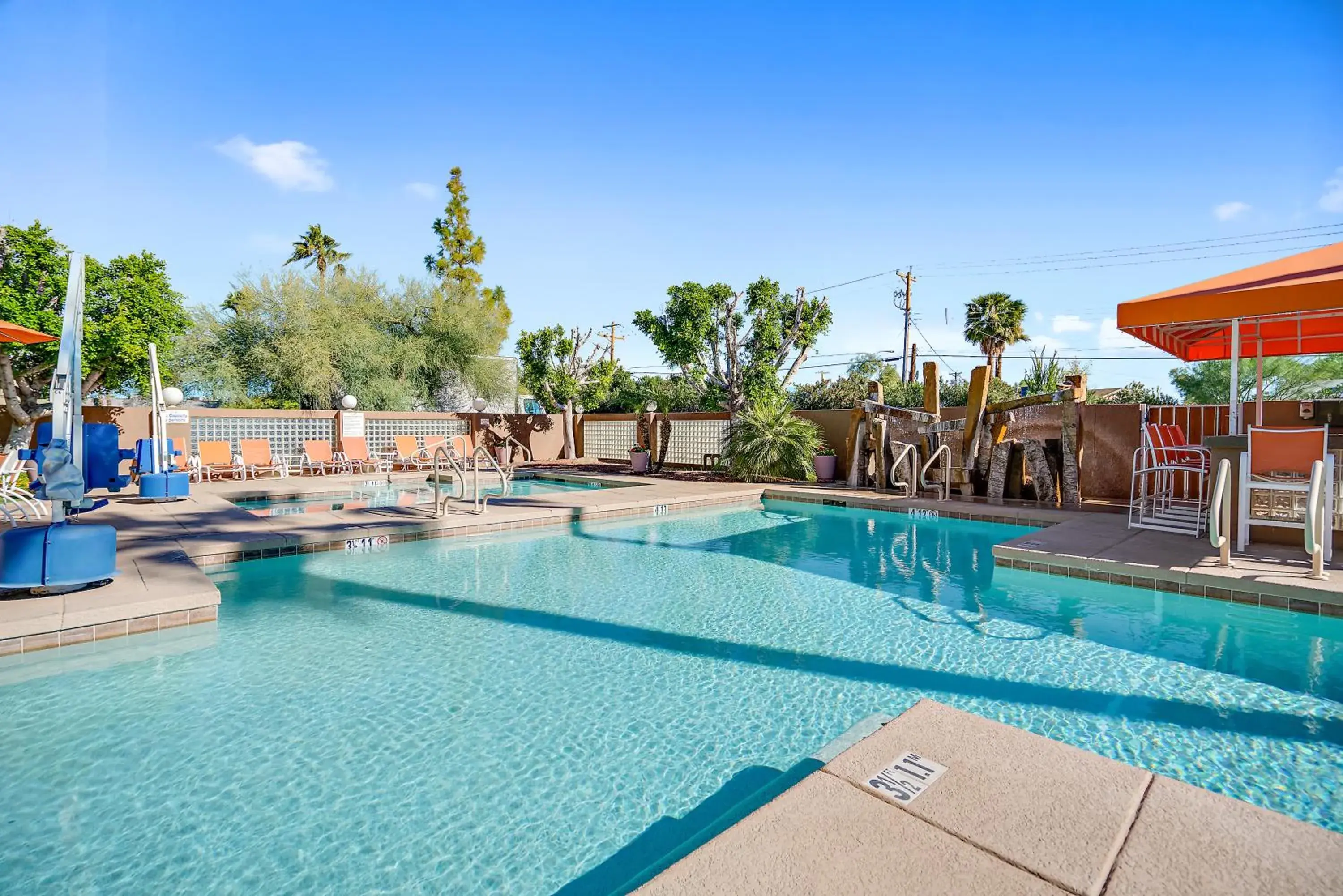 Swimming Pool in 3 Palms Hotel