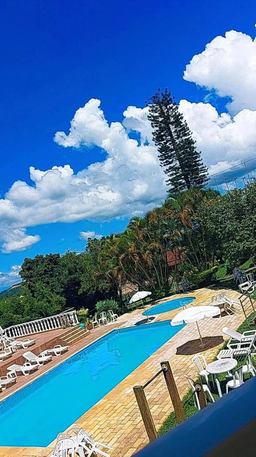 Swimming pool in Pousada Aconchego de Minas