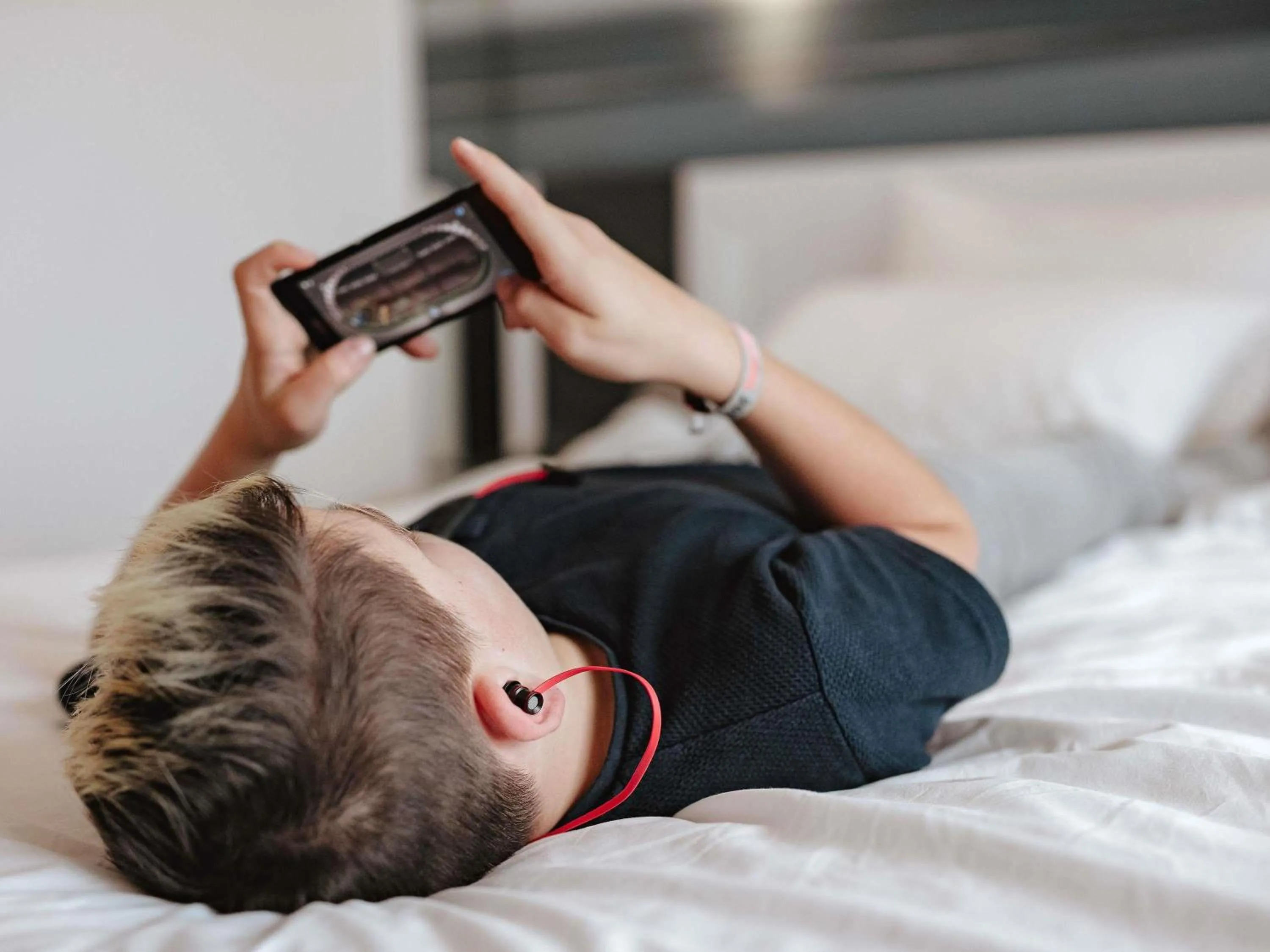 Bedroom in ibis Annecy Centre Vieille Ville