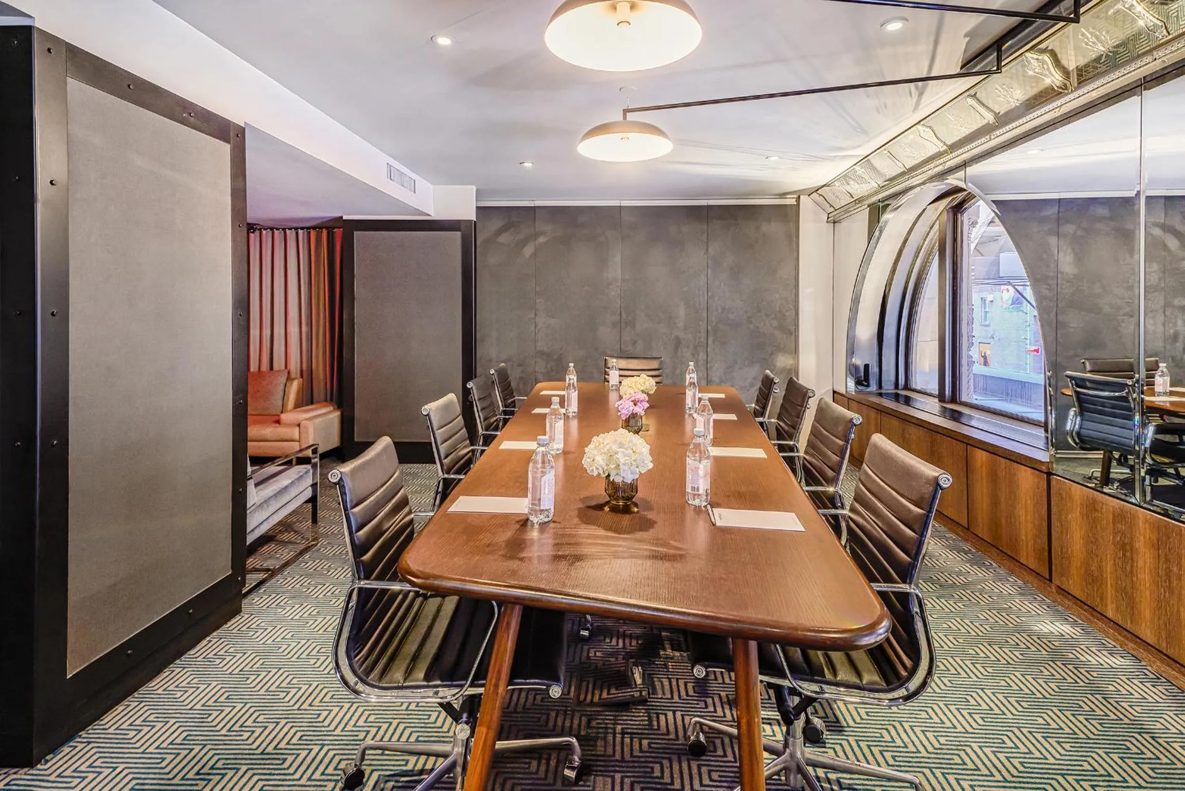 Meeting/conference room in Paramount Times Square - A Generator Hotel