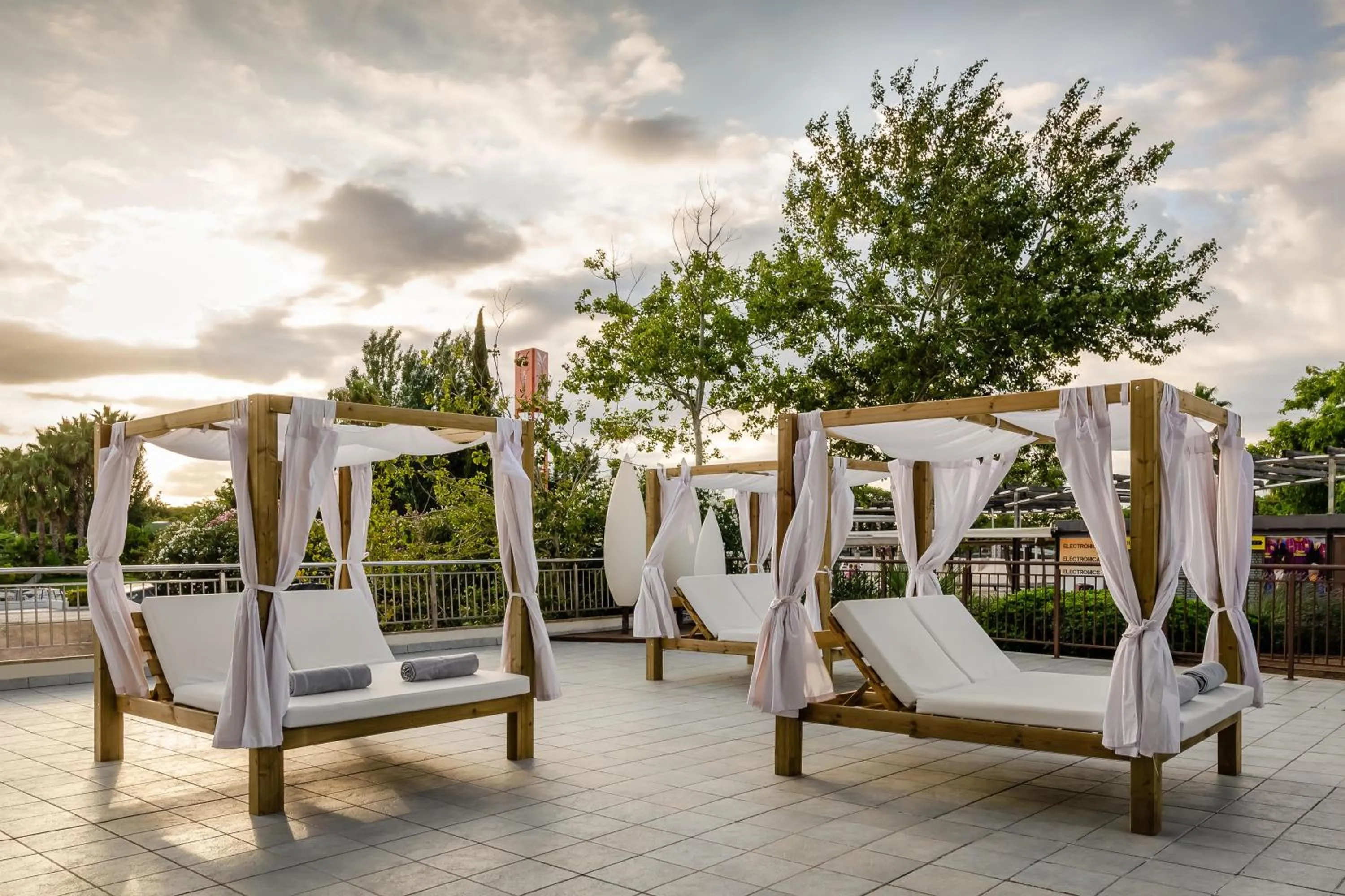 Balcony/Terrace in ALEGRIA Caprici Verd 4 Sup