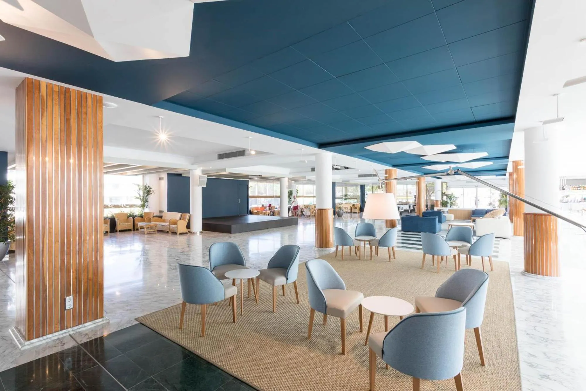 Lobby or reception in ALEGRIA Caprici Verd 4 Sup