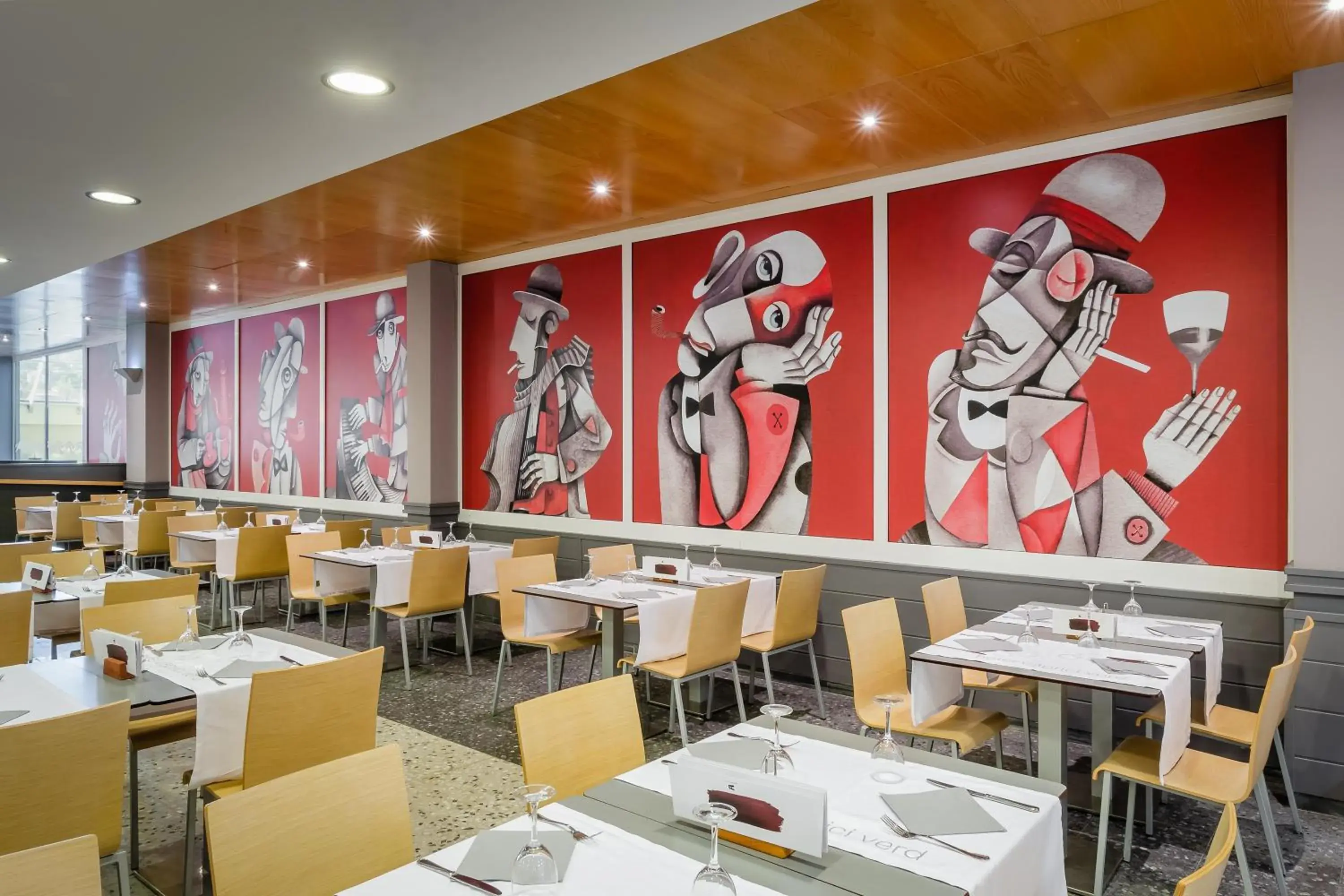 Restaurant/places to eat in ALEGRIA Caprici Verd 4 Sup Restaurant/places to eat in ALEGRIA Caprici Verd 4 Sup