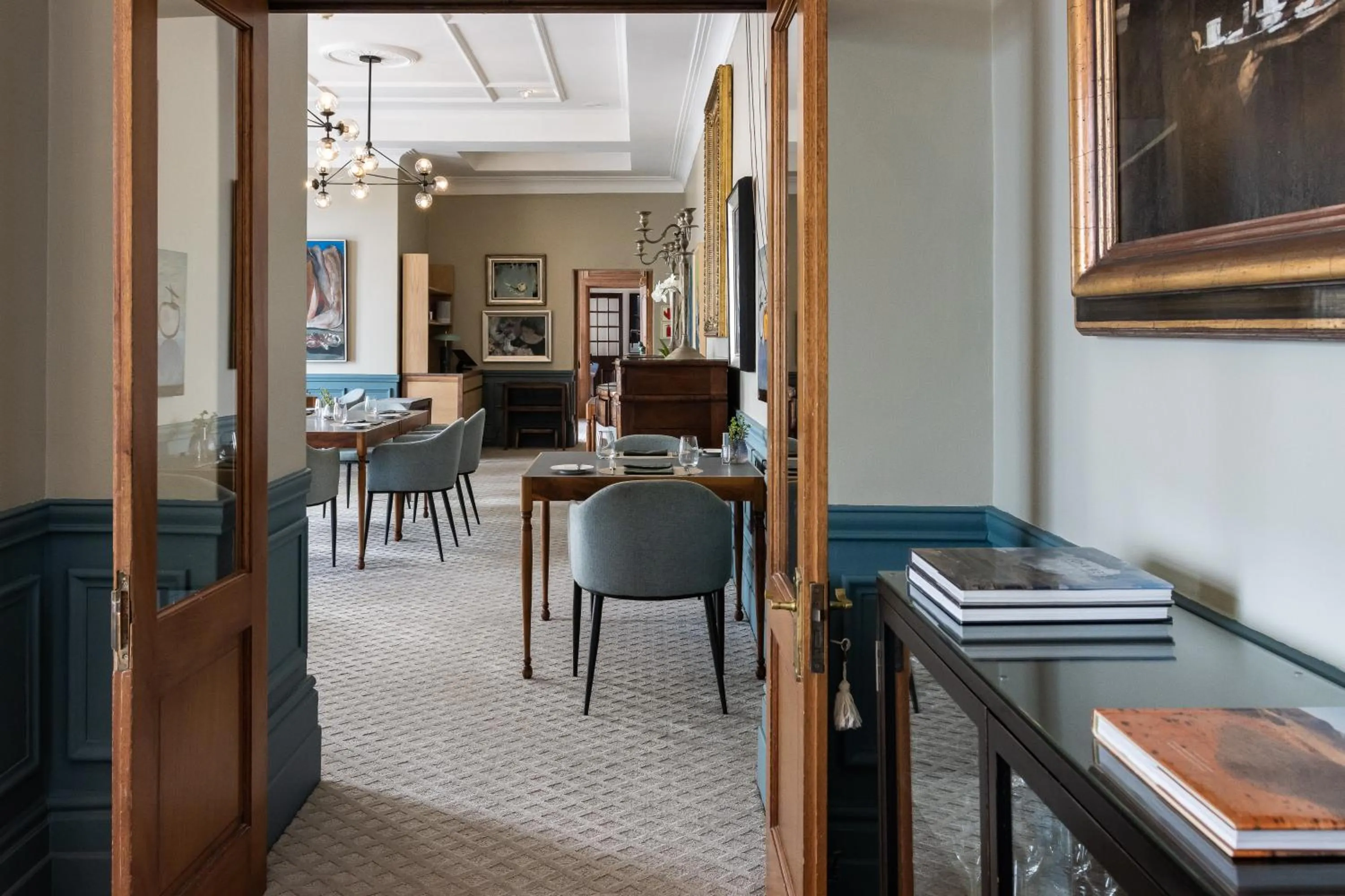 Restaurant/places to eat in Ellerman House