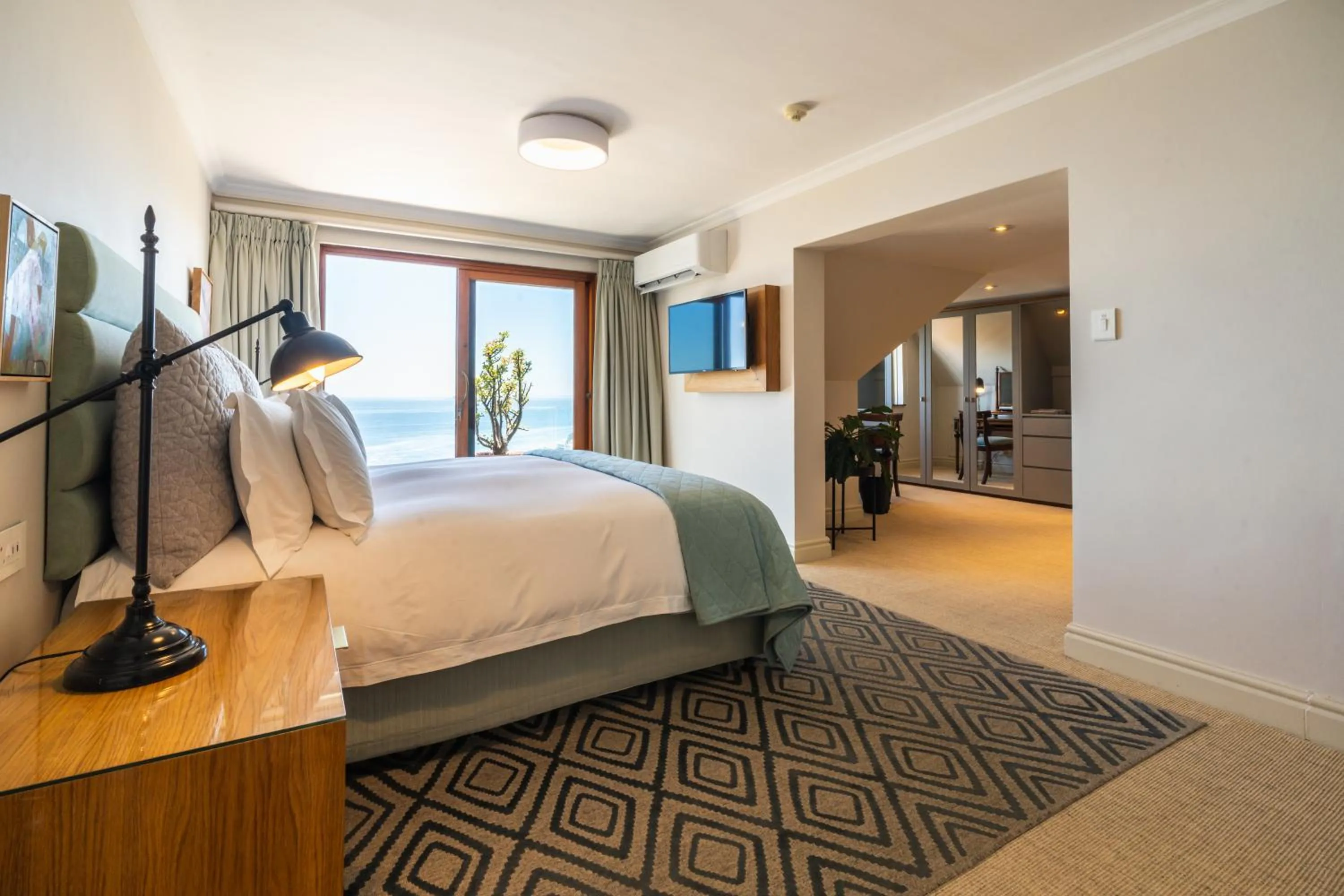 Bedroom, Bed in Ellerman House