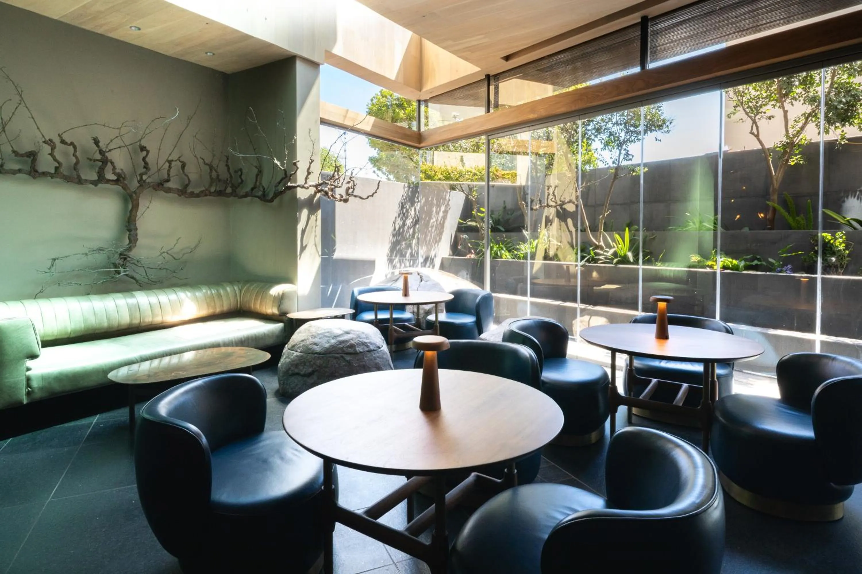 Restaurant/places to eat in Ellerman House