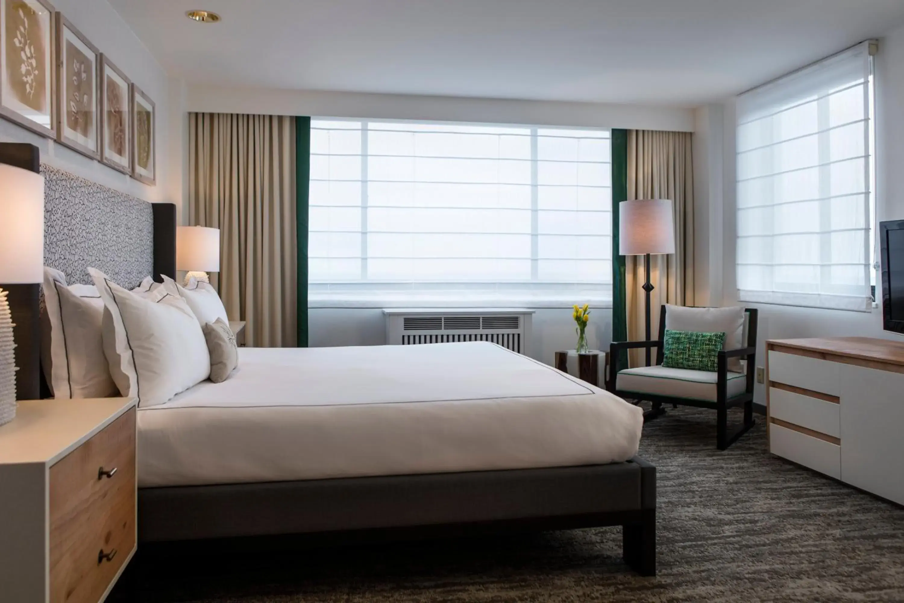 Photo of the whole room, Bed in Glover Park Hotel Georgetown Photo of the whole room, Bed in Glover Park Hotel Georgetown