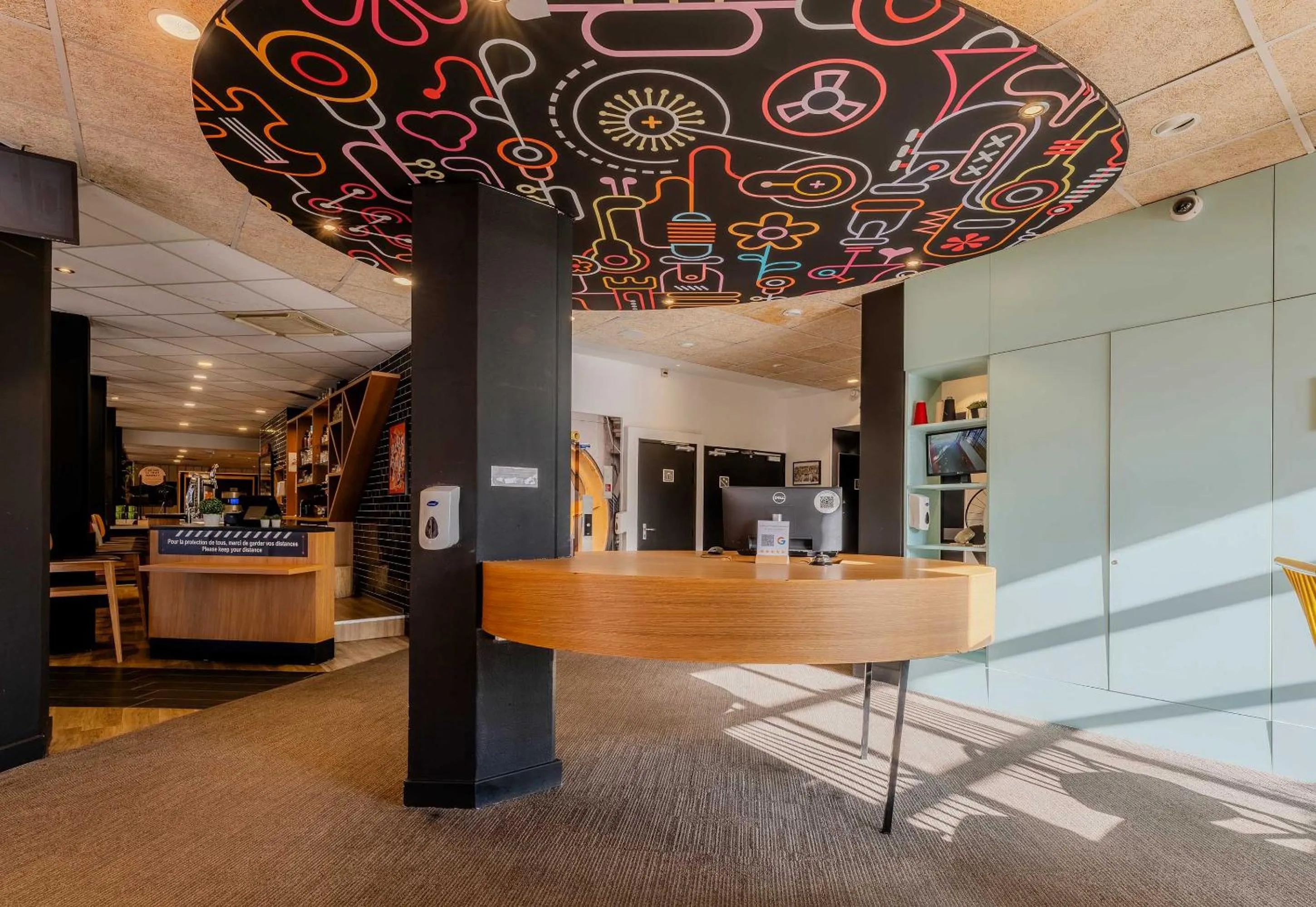 Lobby or reception in B&B HOTEL Lille Roubaix Centre Grand-Place