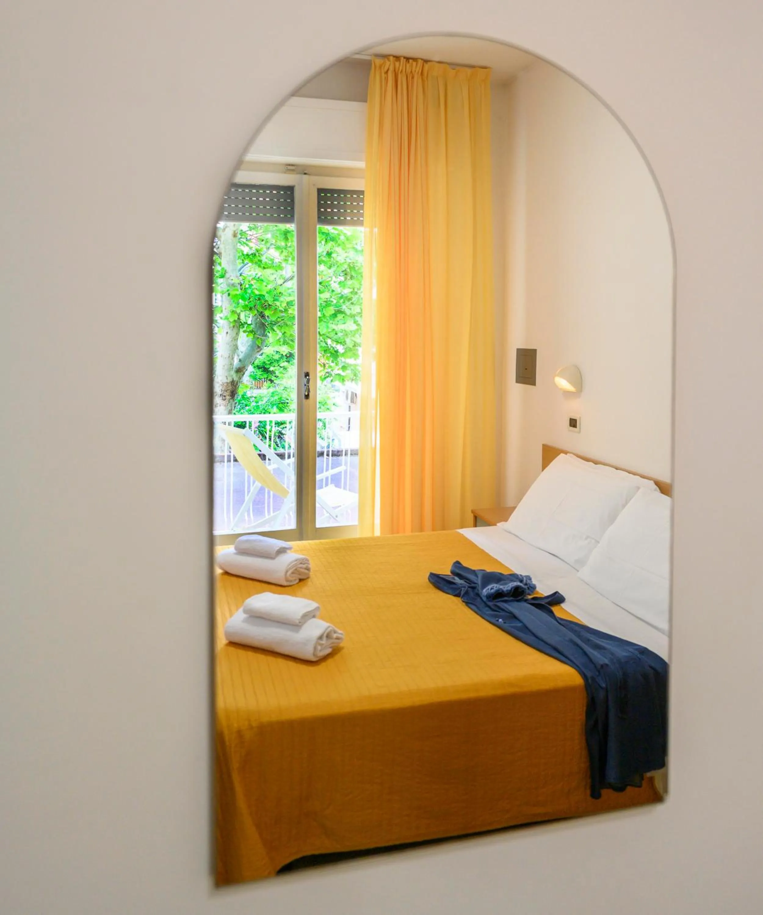 Property building, Bed in Hotel St. Moritz