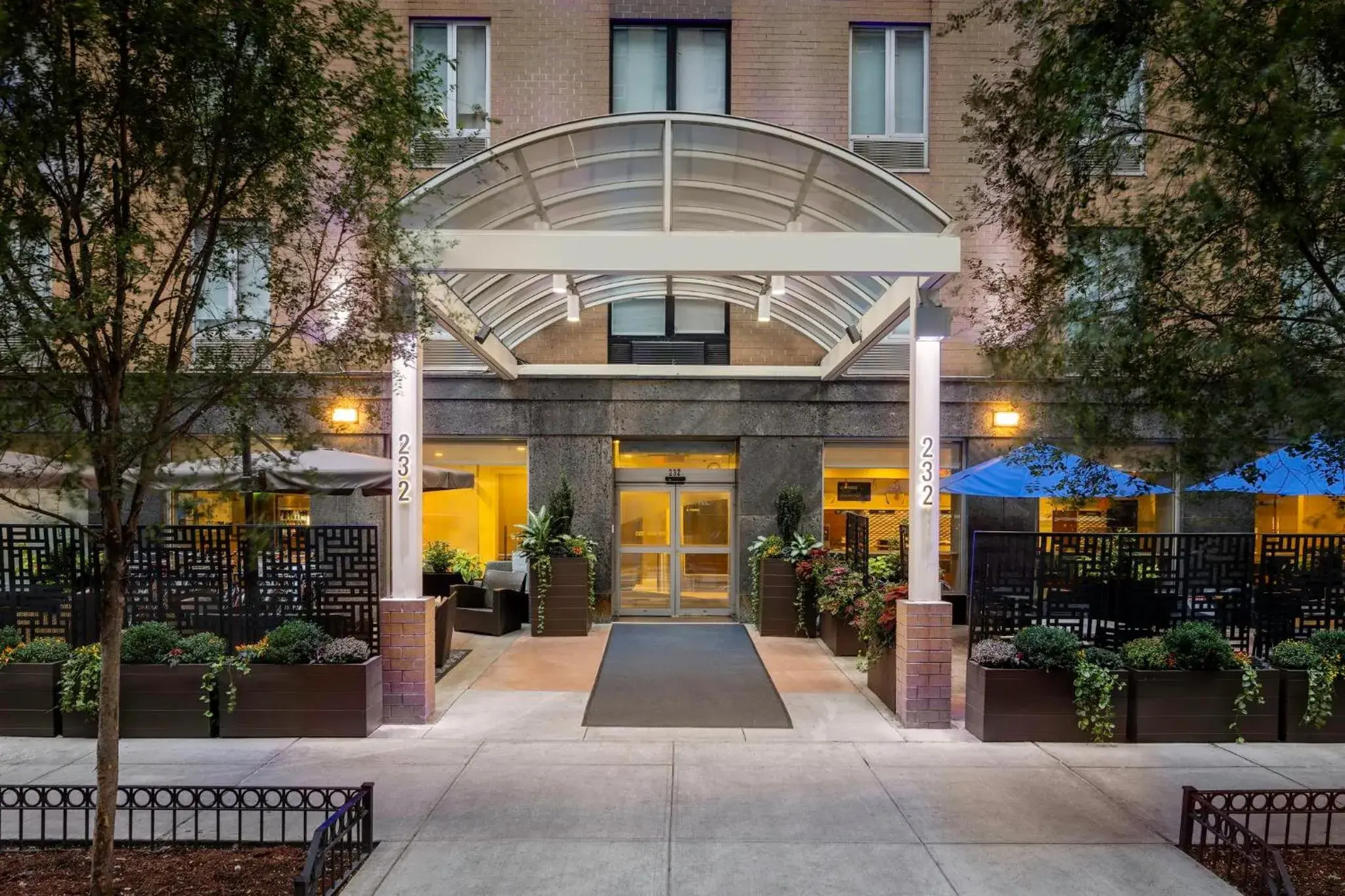 Property building in Holiday Inn Express NYC Chelsea - NoMad Area by IHG Property building in Holiday Inn Express NYC Chelsea - NoMad Area by IHG